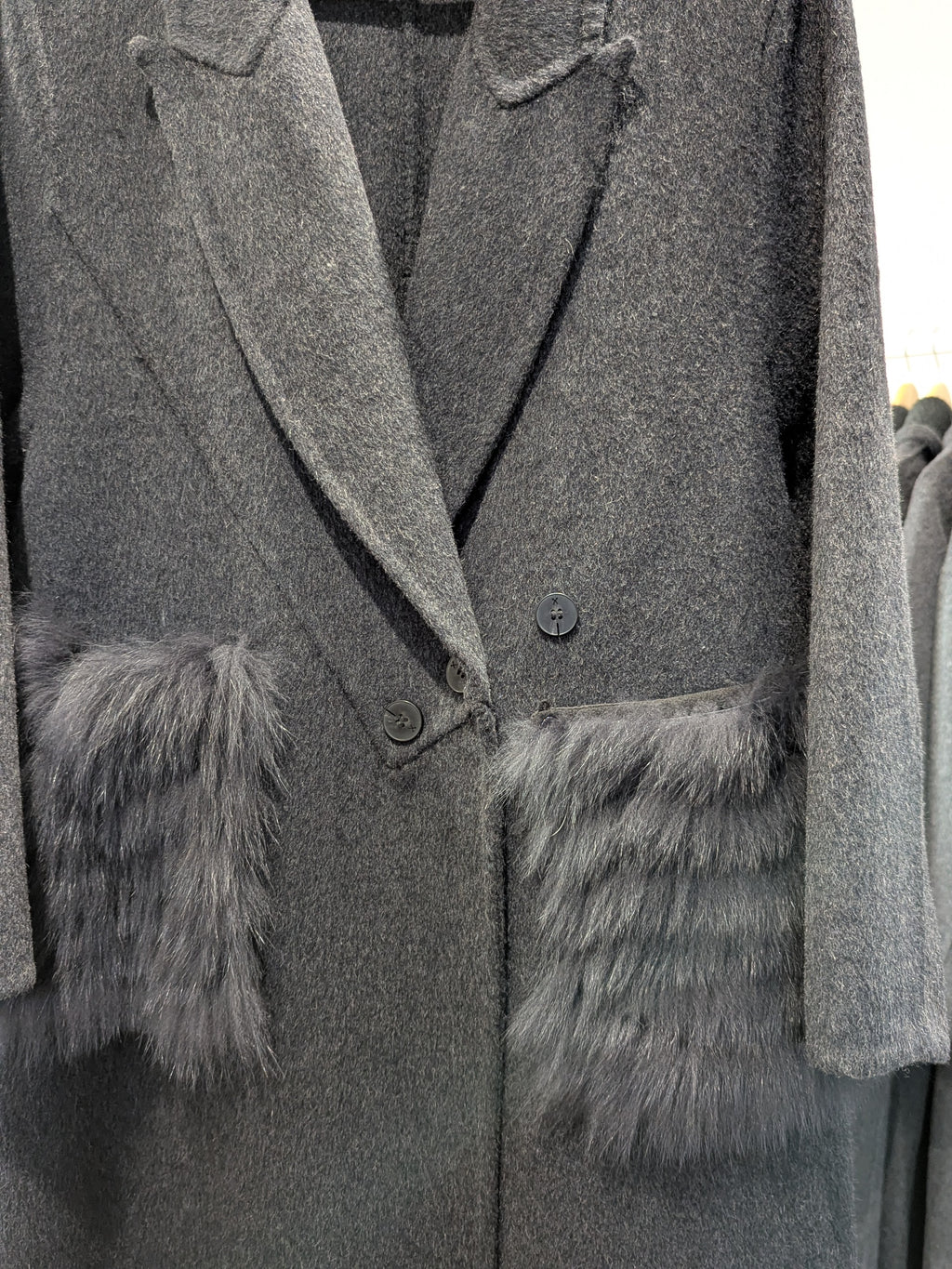 154 100% Wool Coat Charcoal S 8-12 Fur trims