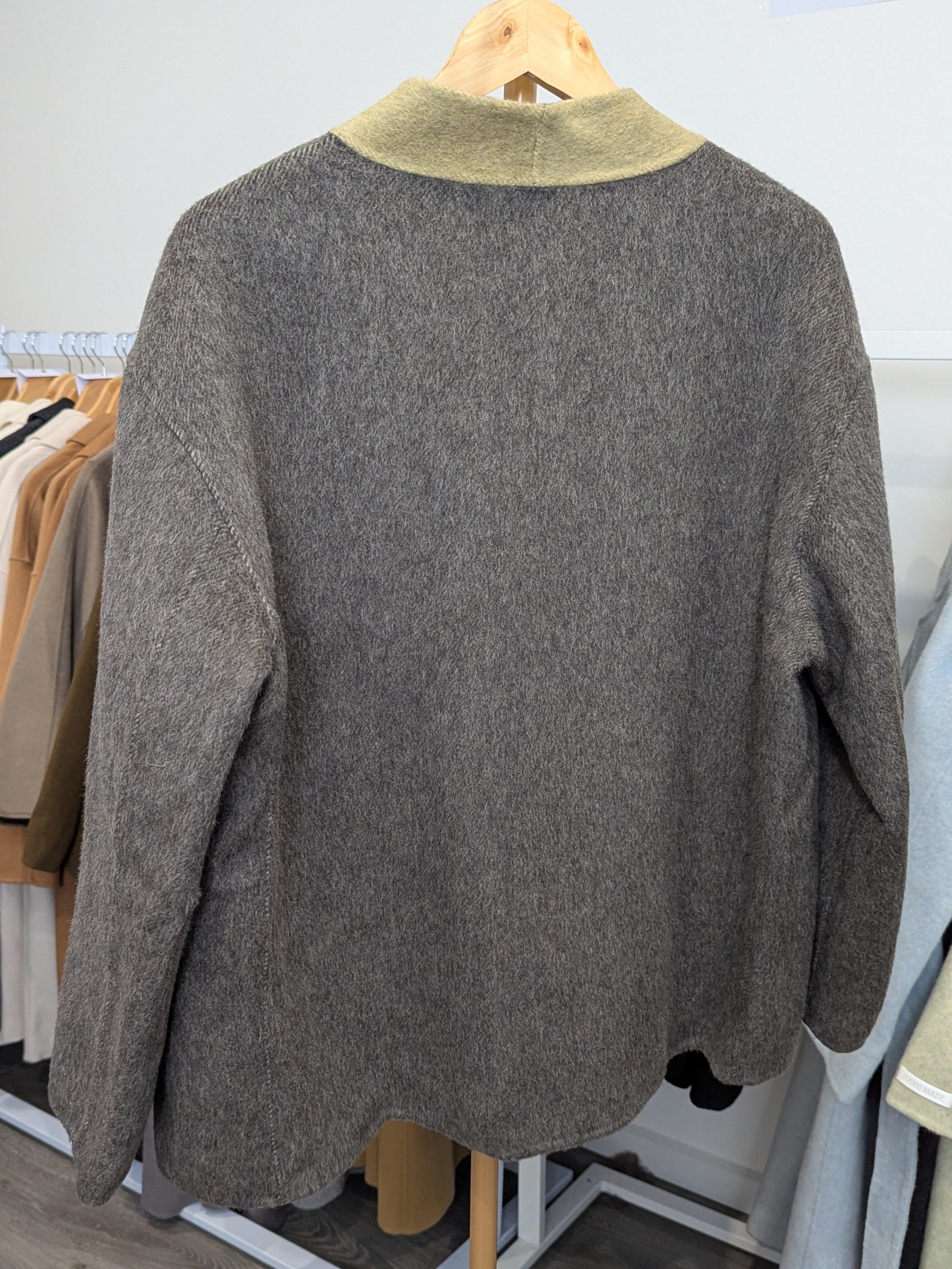 105 70% Wool Coat