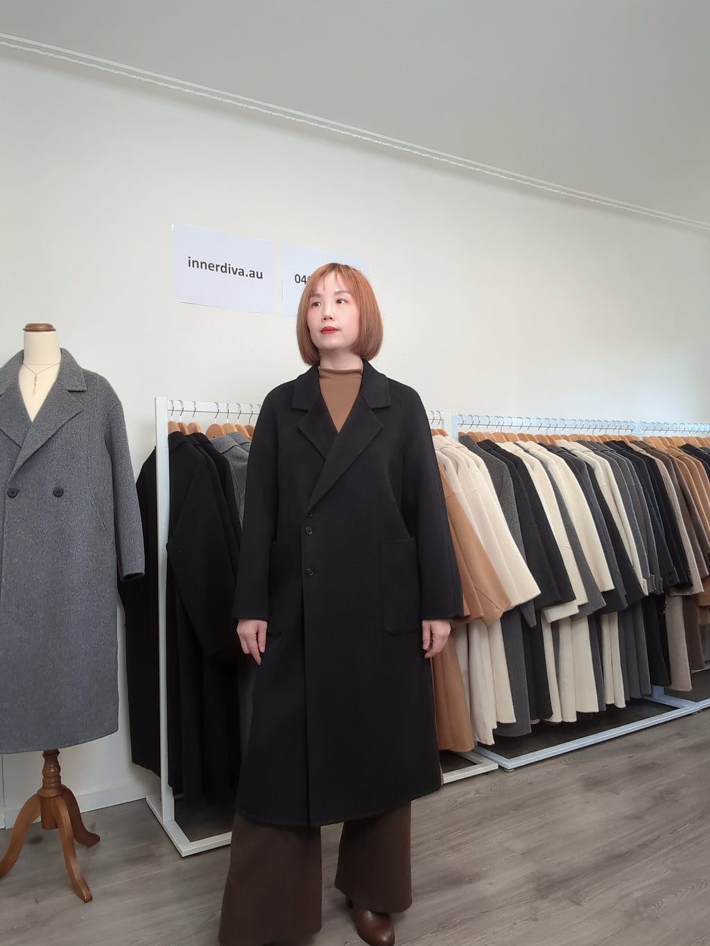 031 100% Wool Coat Black