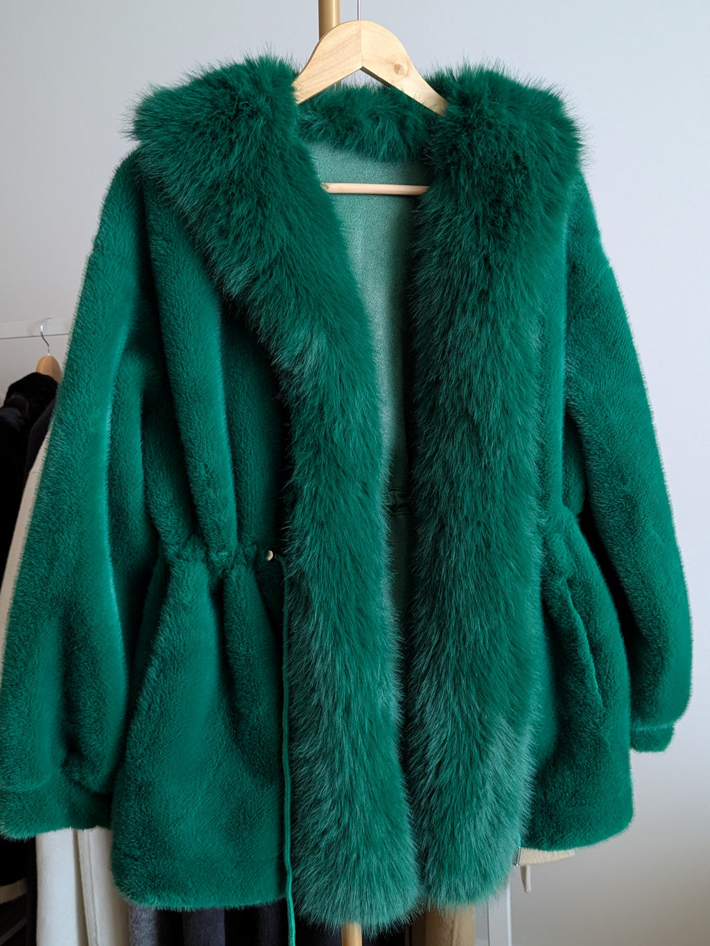 102 Faux Fur Coat Green M 10-12