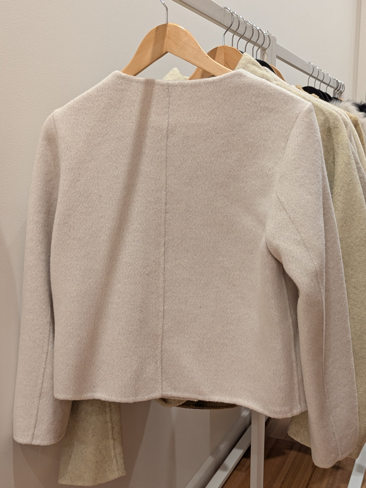 079 100% Wool Coat Fur trim S 8-10 Beige
