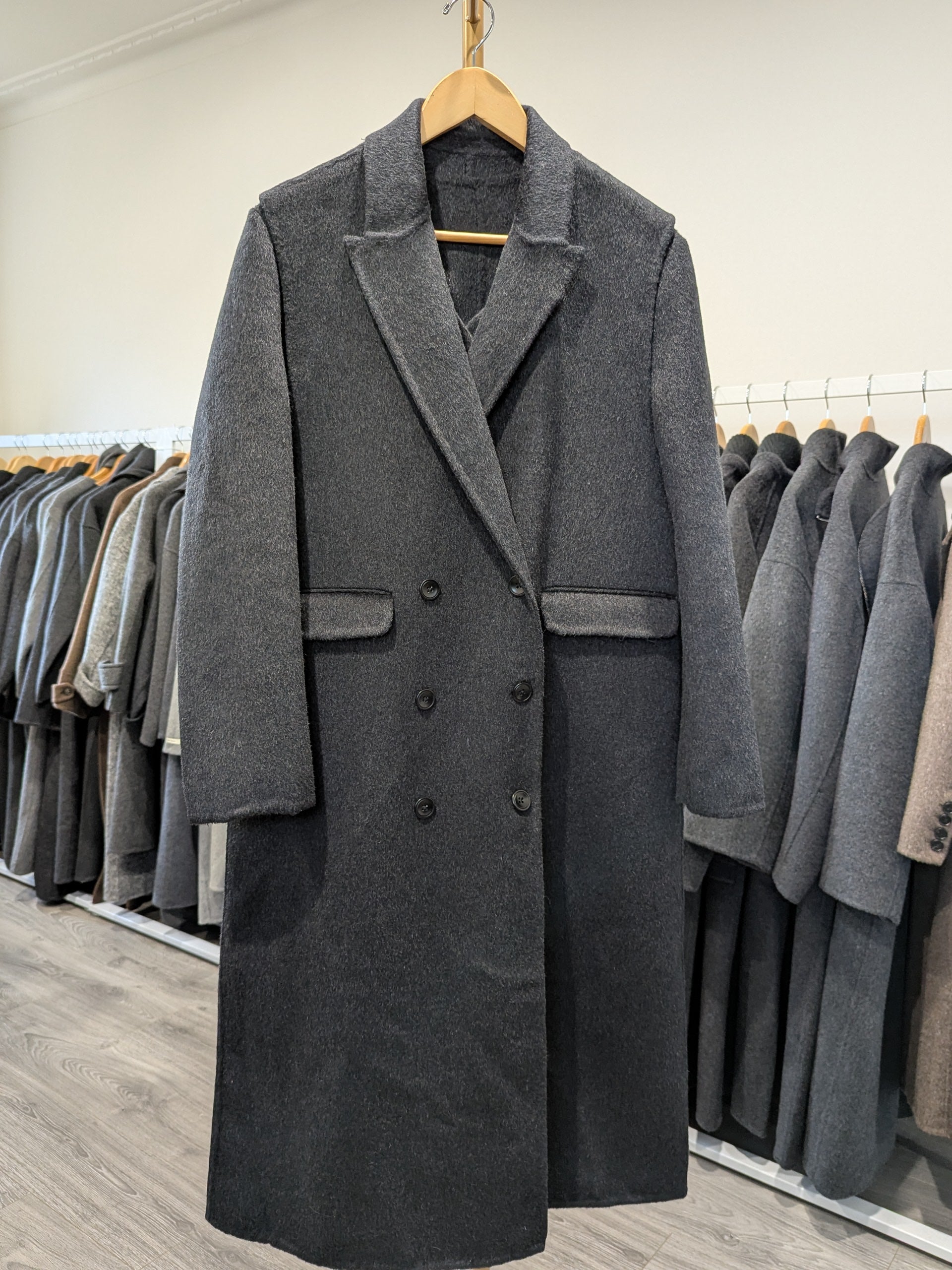 149 100% Wool Coat Charcoal M 8-12