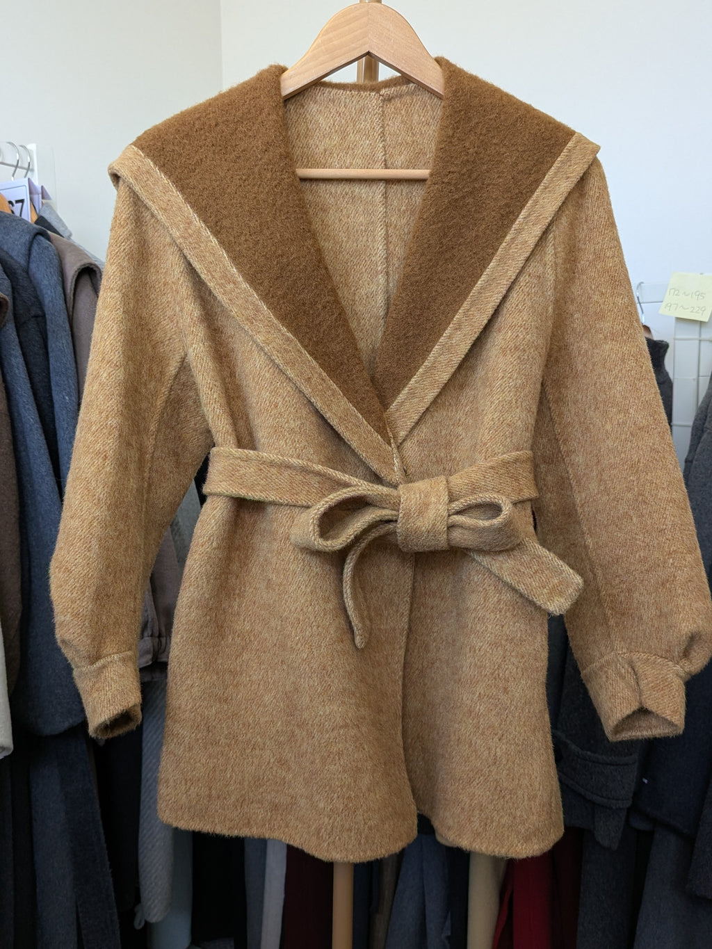 059 68% Wool Coat Camel S 8-10
