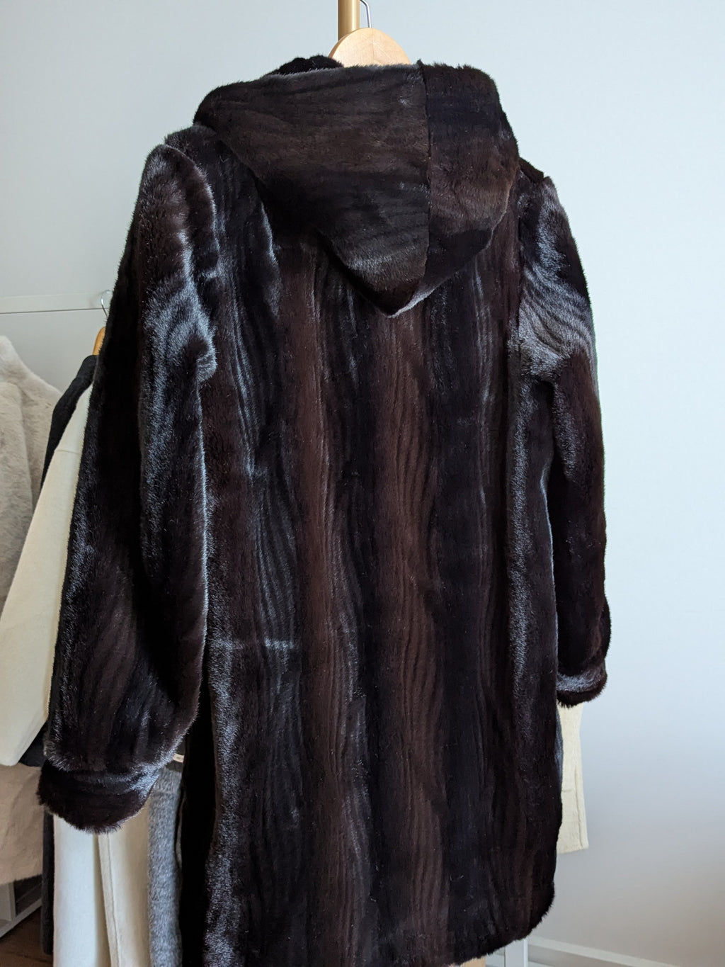 101 Faux Fur Coat Size 8-10