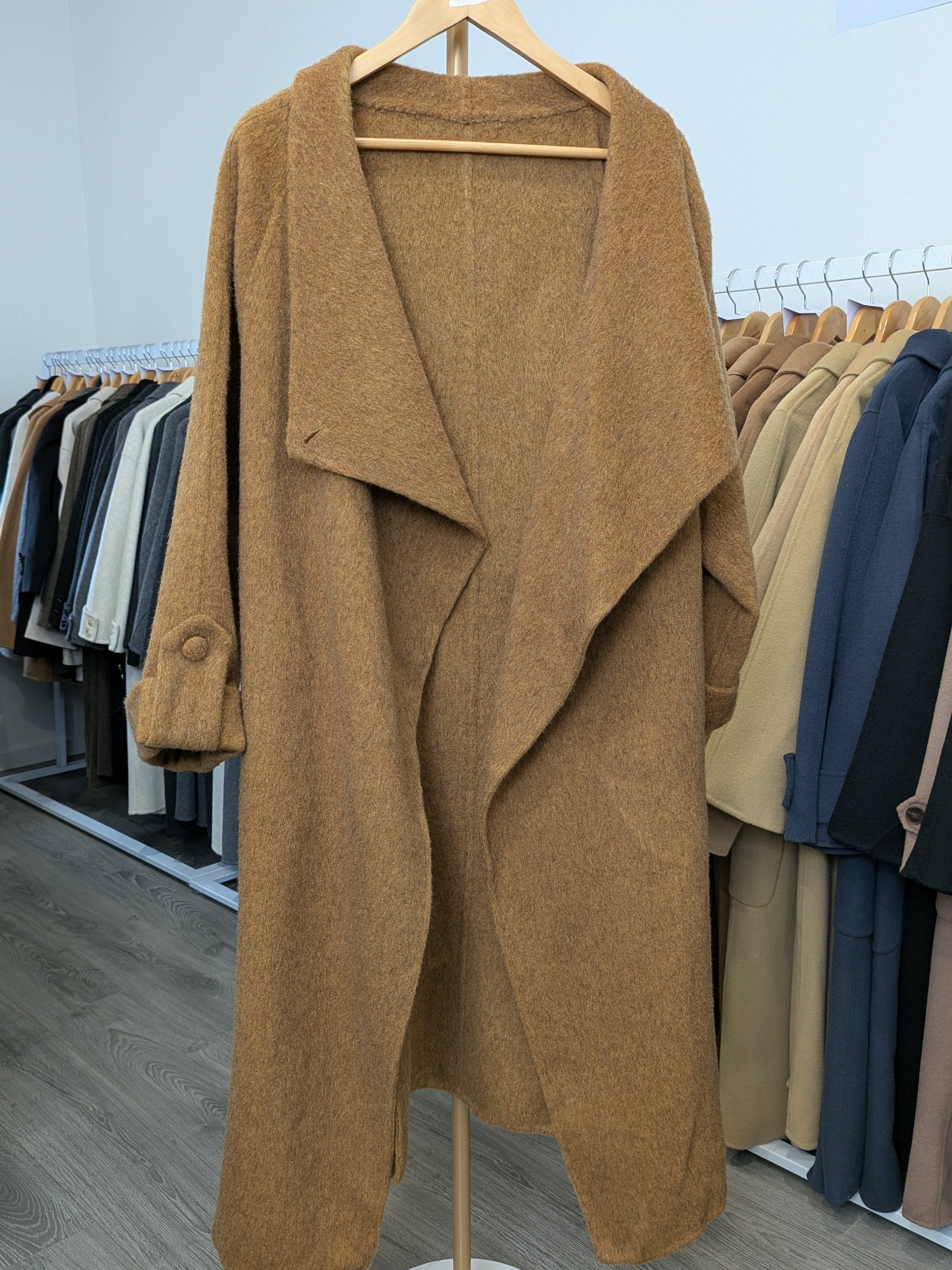 207 68% Wool Coat M 12-16
