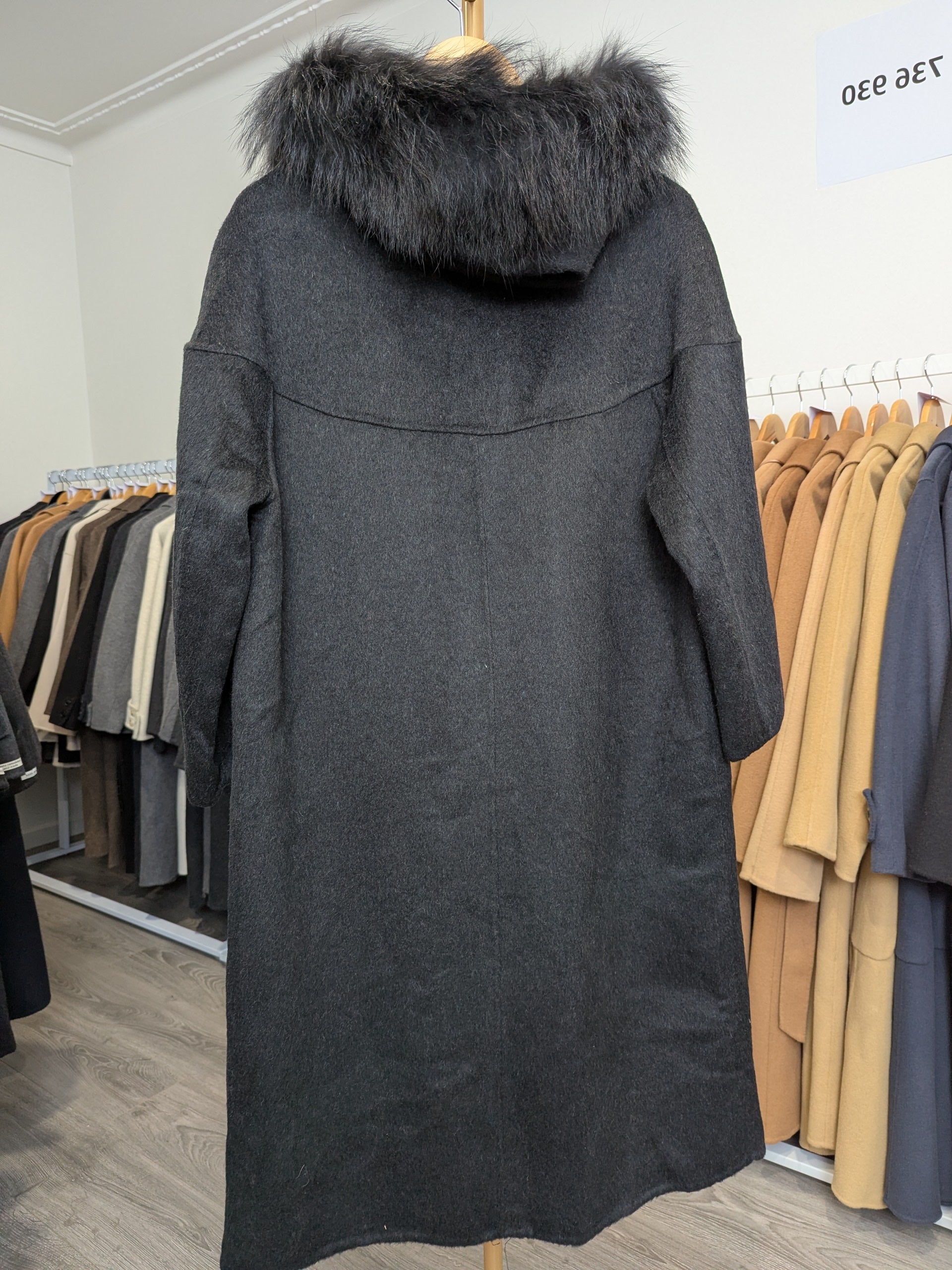 190 100% Wool Coat Charcoal S 8-12 Fur trim
