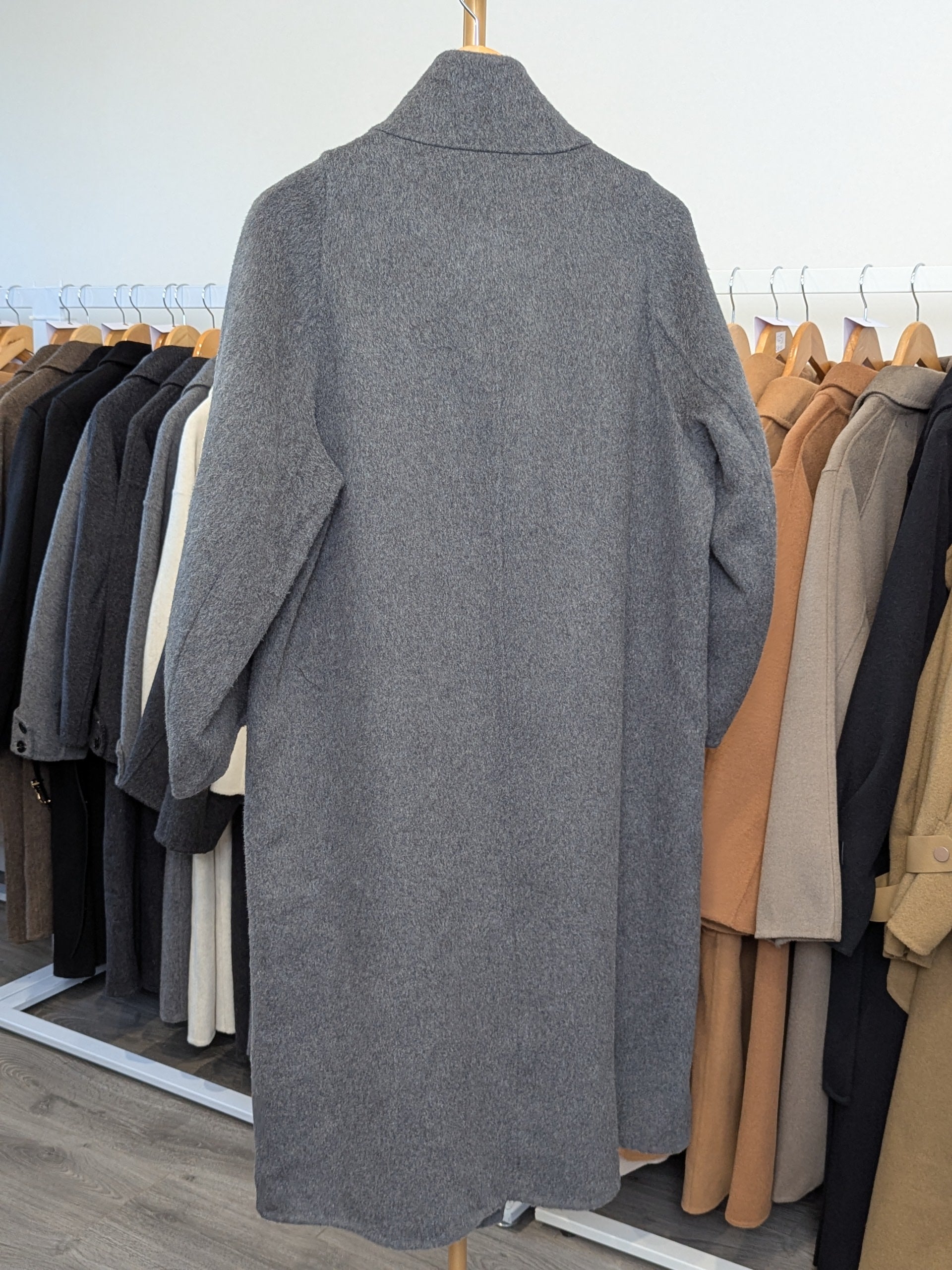 194 100% Wool Coat Grey