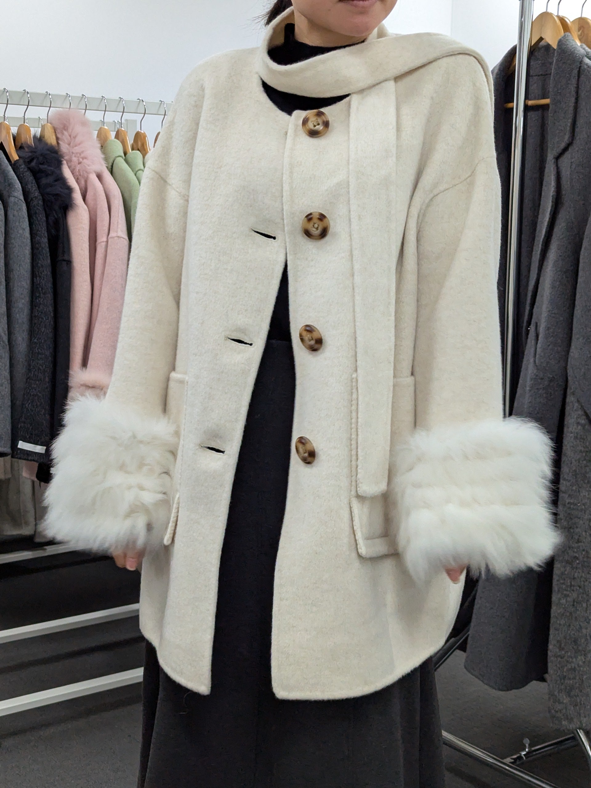 Women's Fur Collar Wool Coats Try-On Available 229 Size S8-12 90% Wool 10% Tencel