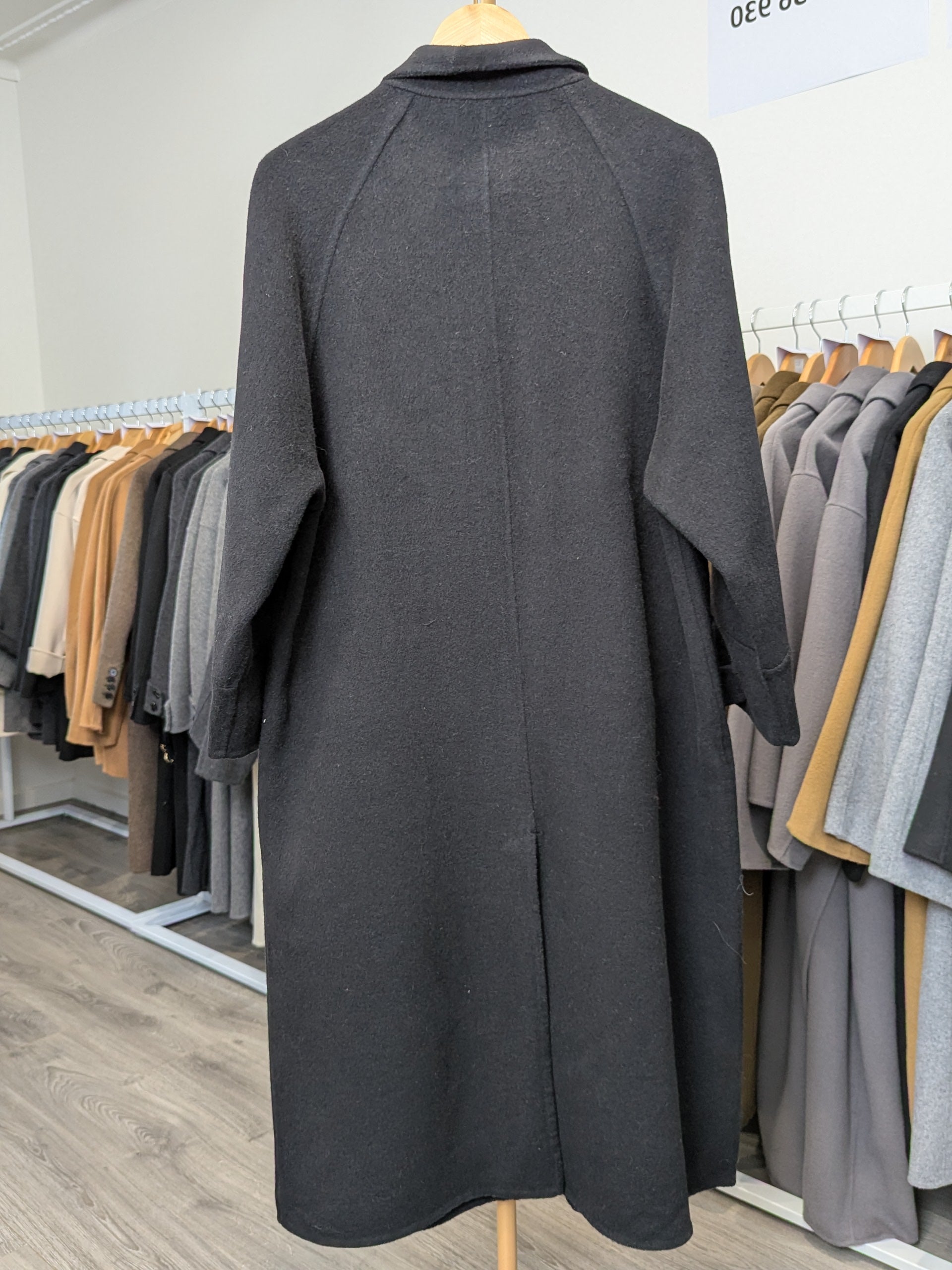 139 100% Wool Coat Charcoal Black