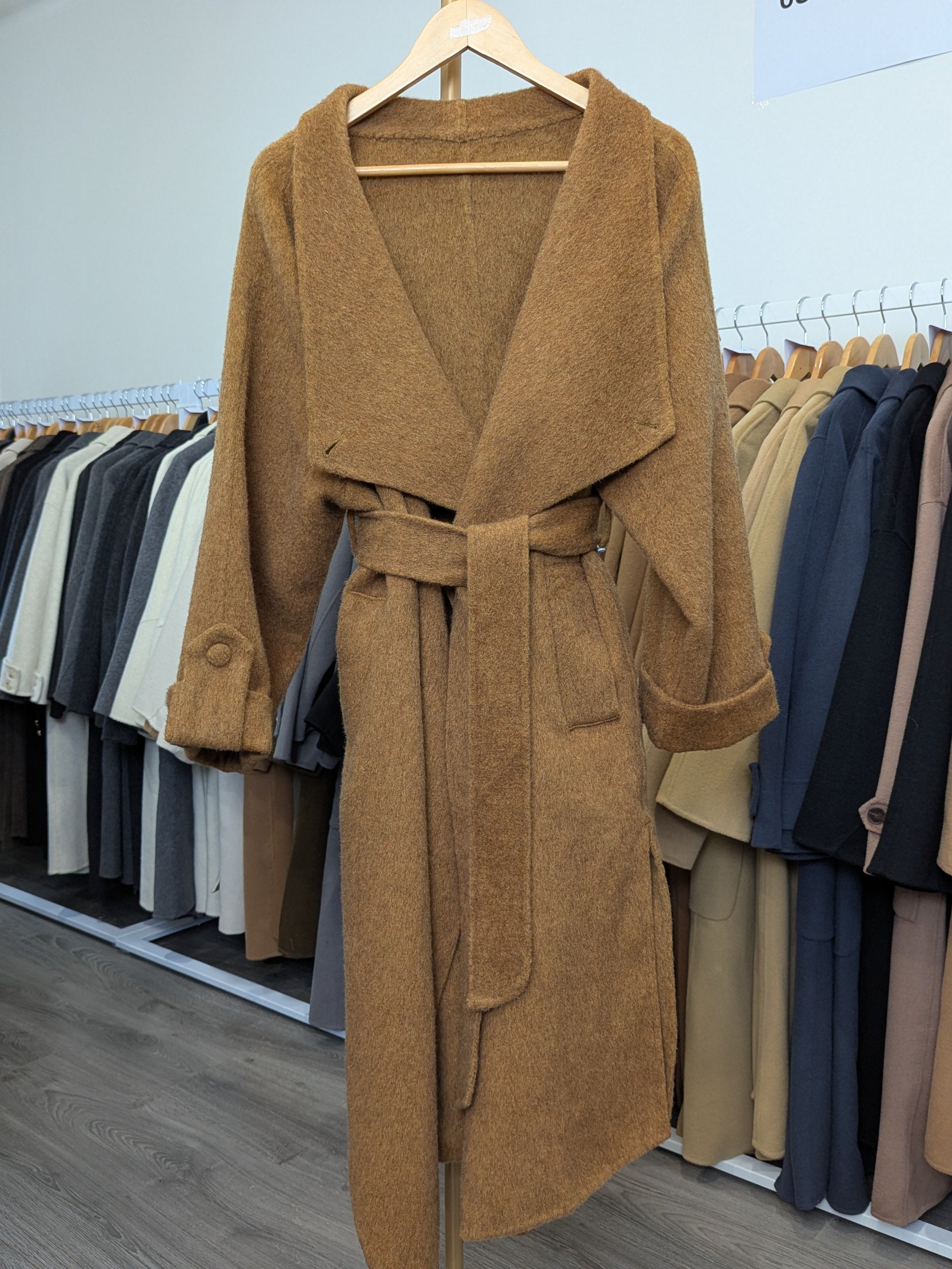 207 68% Wool Coat M 12-16