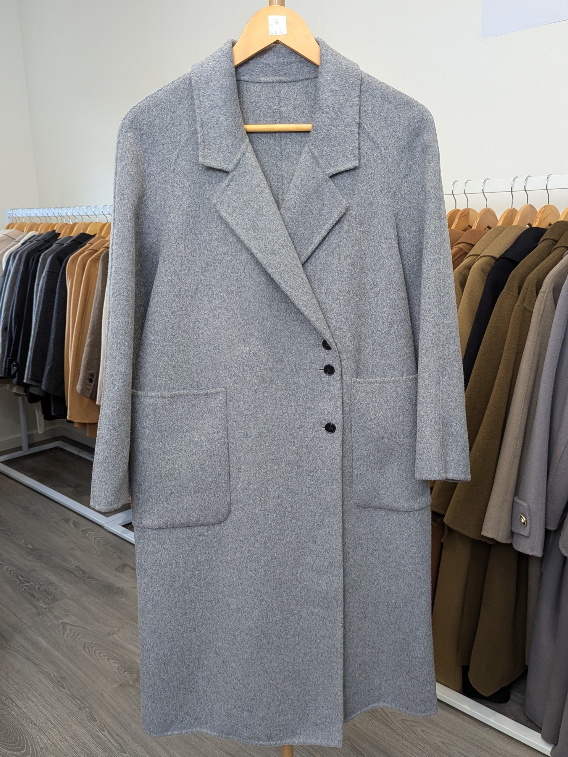 031 100% Wool Coat Grey