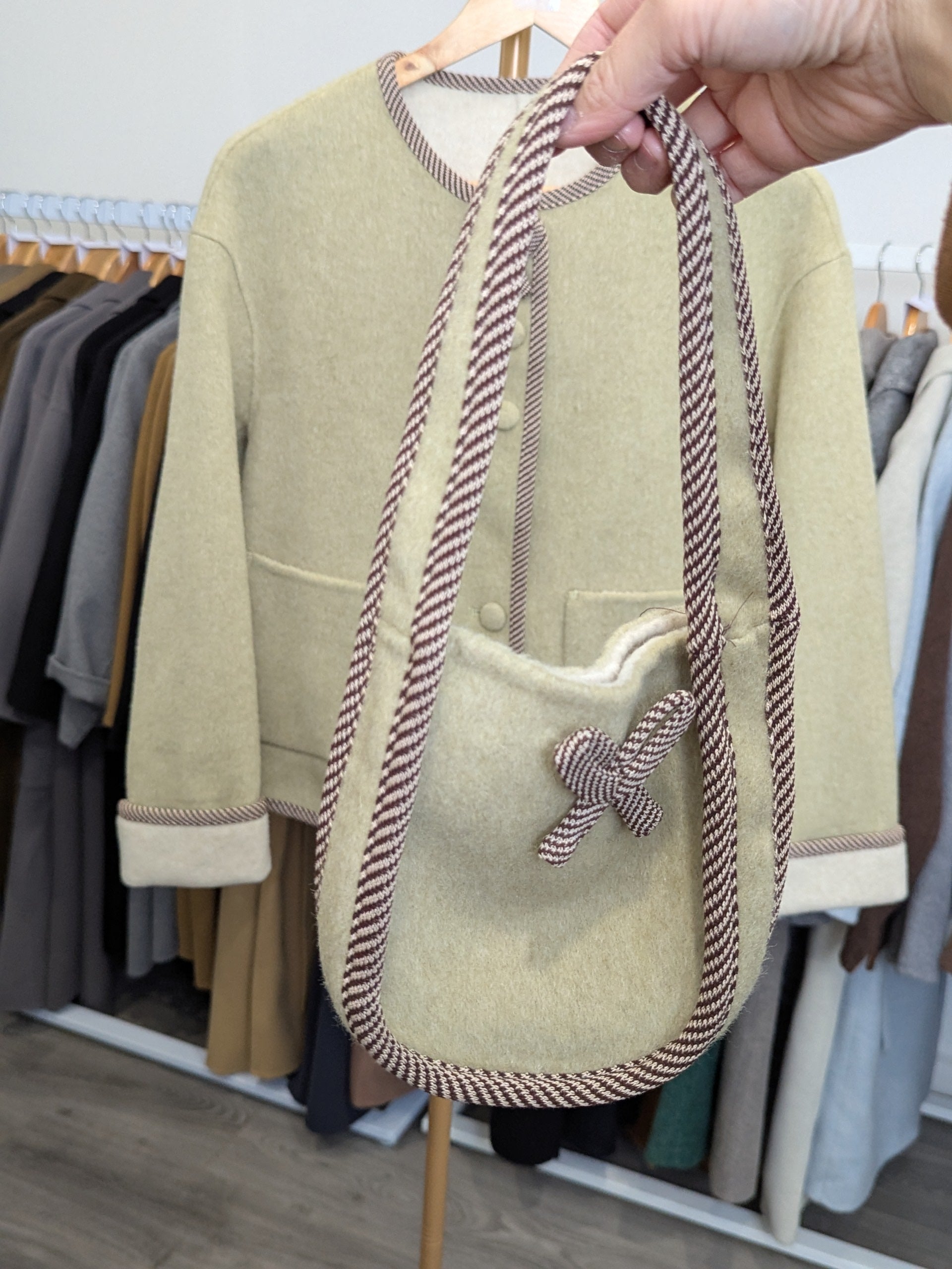 219 70% Wool Coat Green with Bag S 8-10