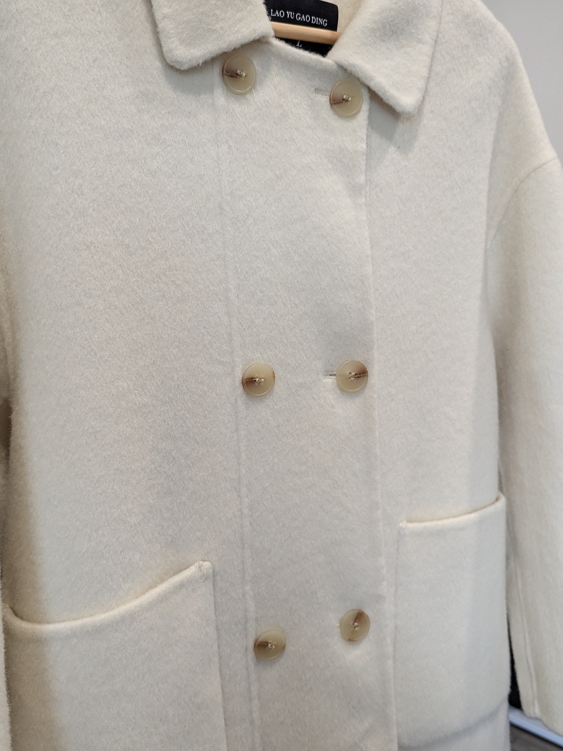 127 70% Wool Coats Cream S 8-12
