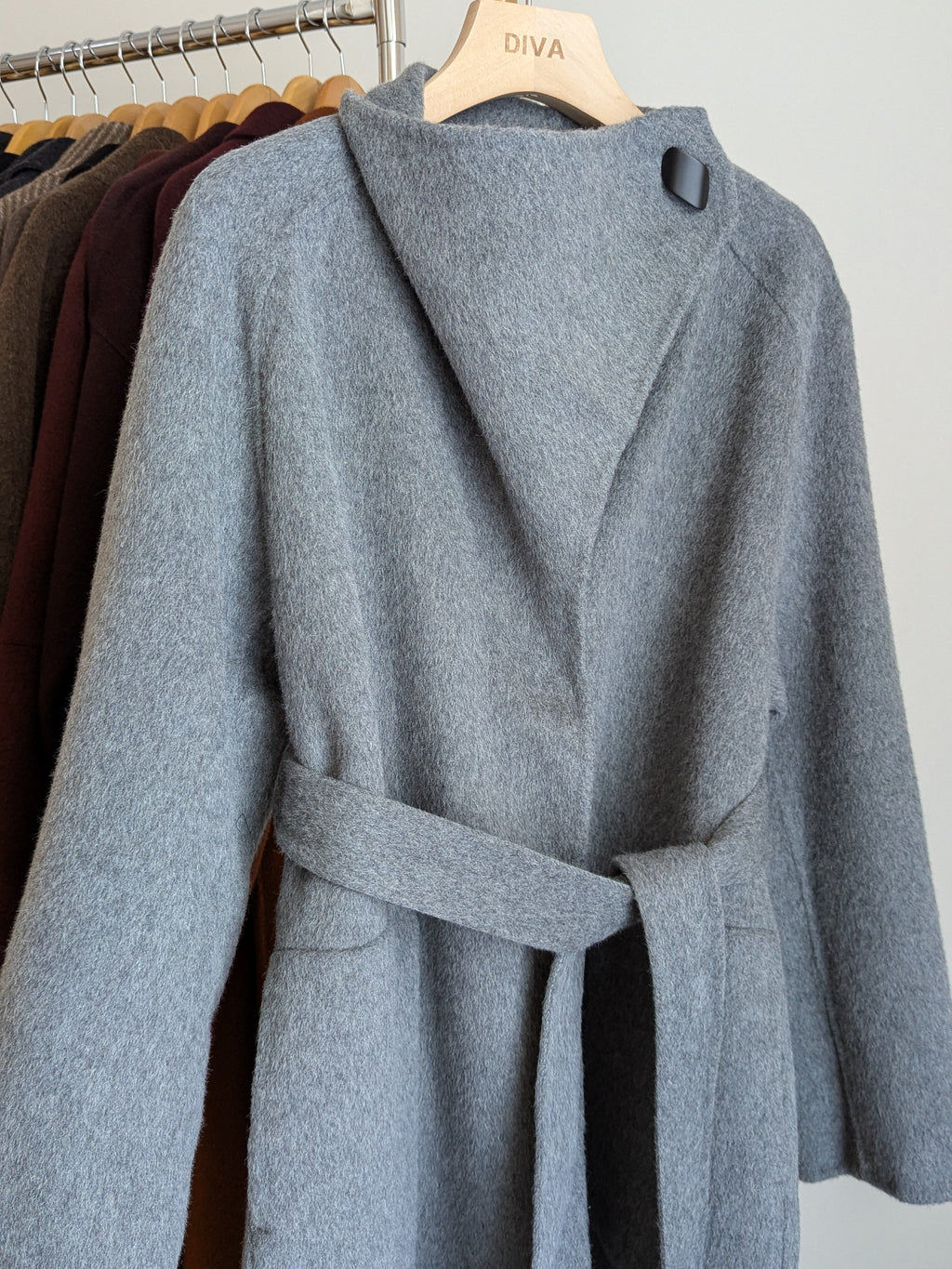 Brand New Pure Wool Coat High Quality Wool 134 Size M 10-14