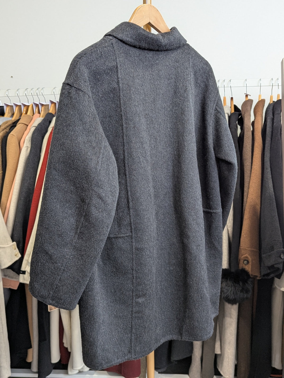 105 100% Wool Coat Charcoal M 12-14