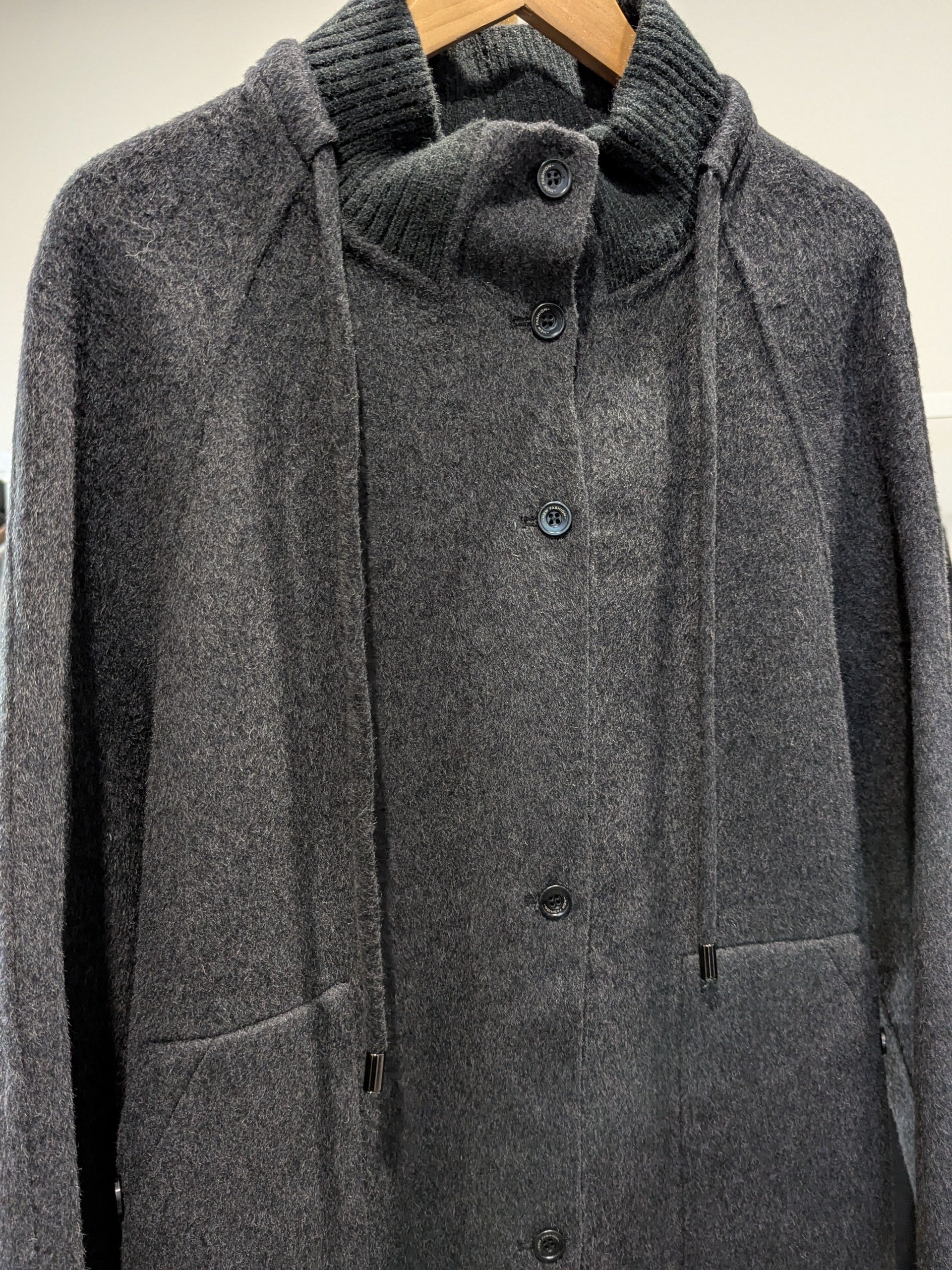 156 68% Wool Coat Charcoal M 10-14