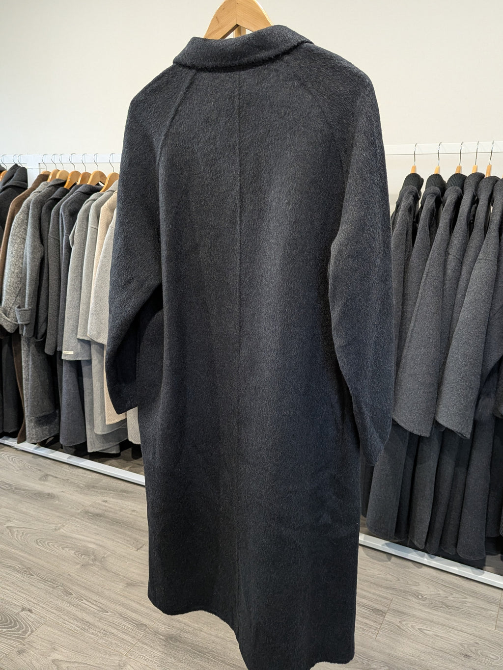 157 68% Wool Coat Charcoal M 8-12