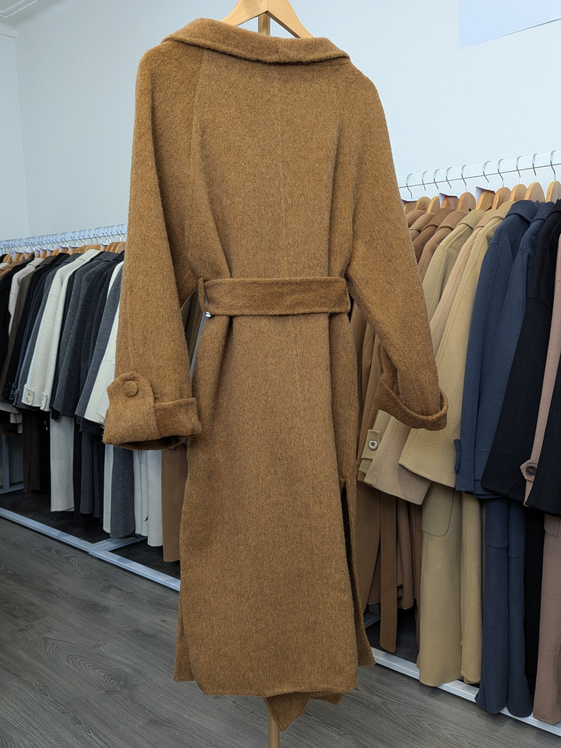 207 68% Wool Coat M 12-16