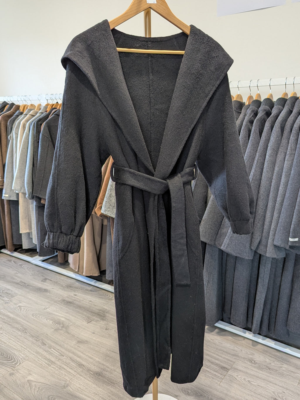 166 100% Wool Coat Black S 6-8 M 10-12