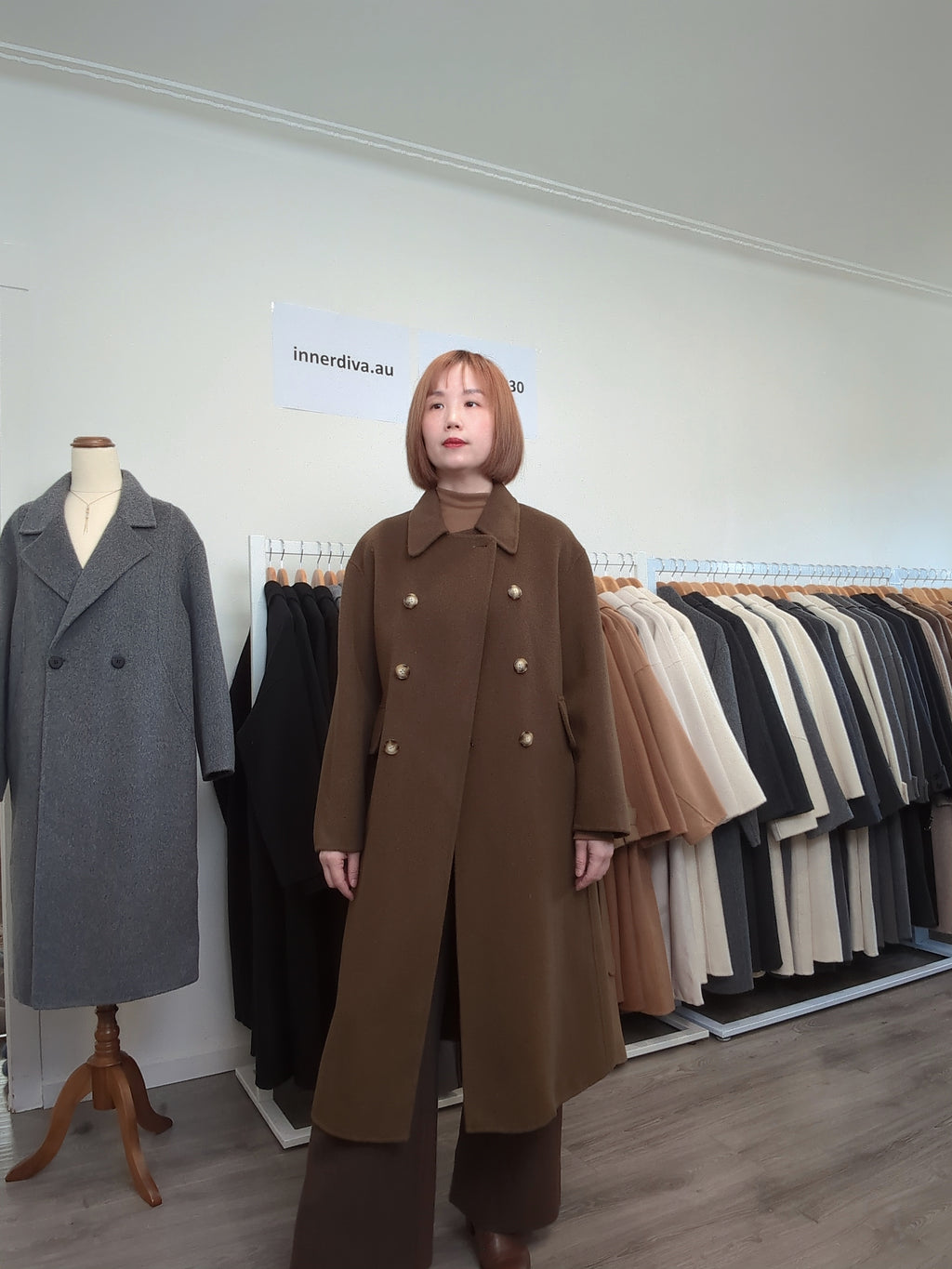 028 100% Wool Coat Black Green