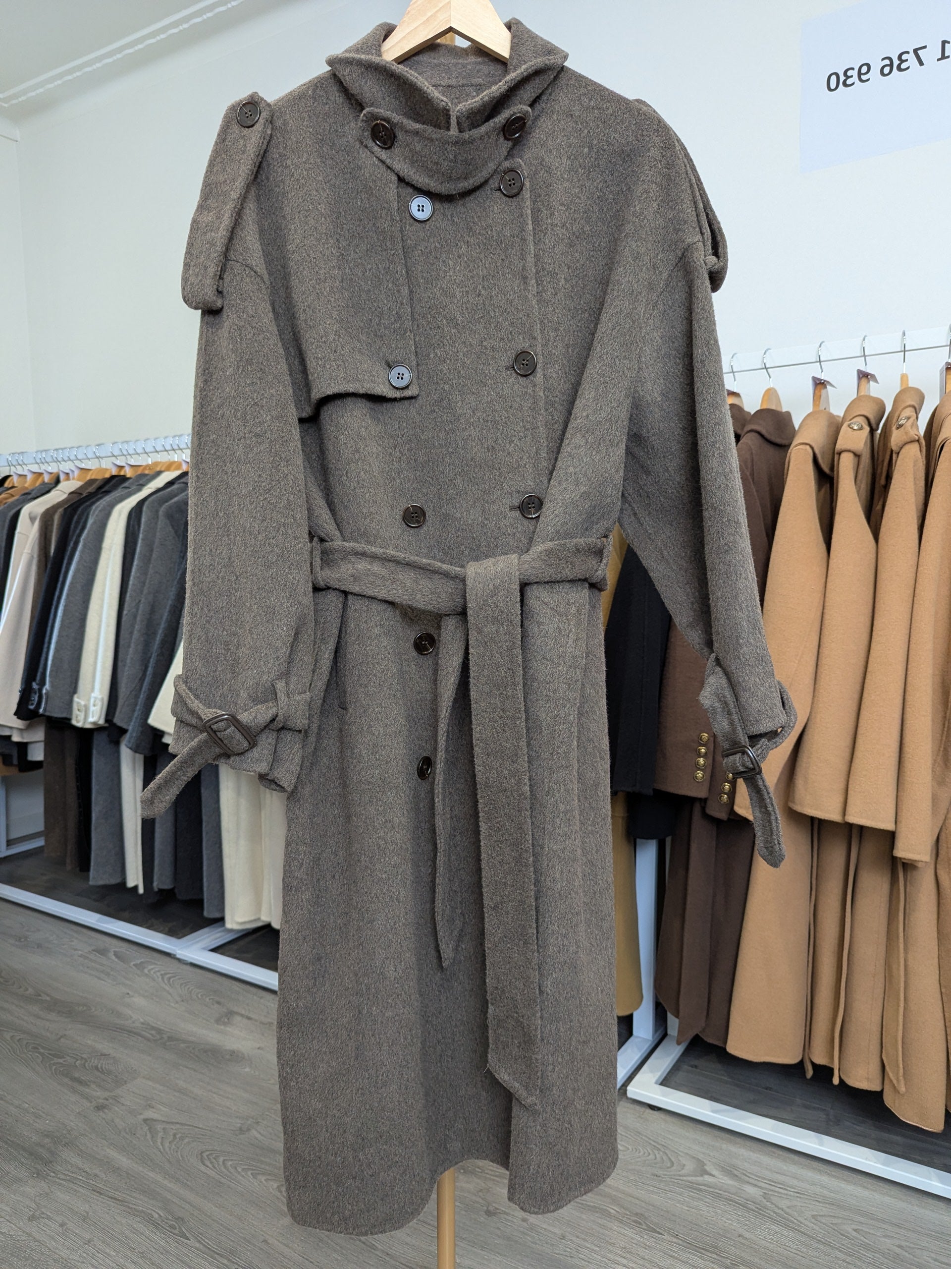 146 70% Wool Coat M 12-16
