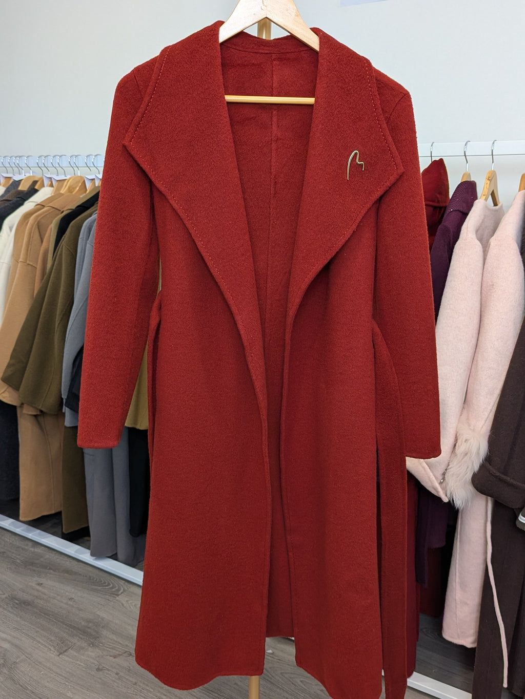 185 70% Wool Coat Red