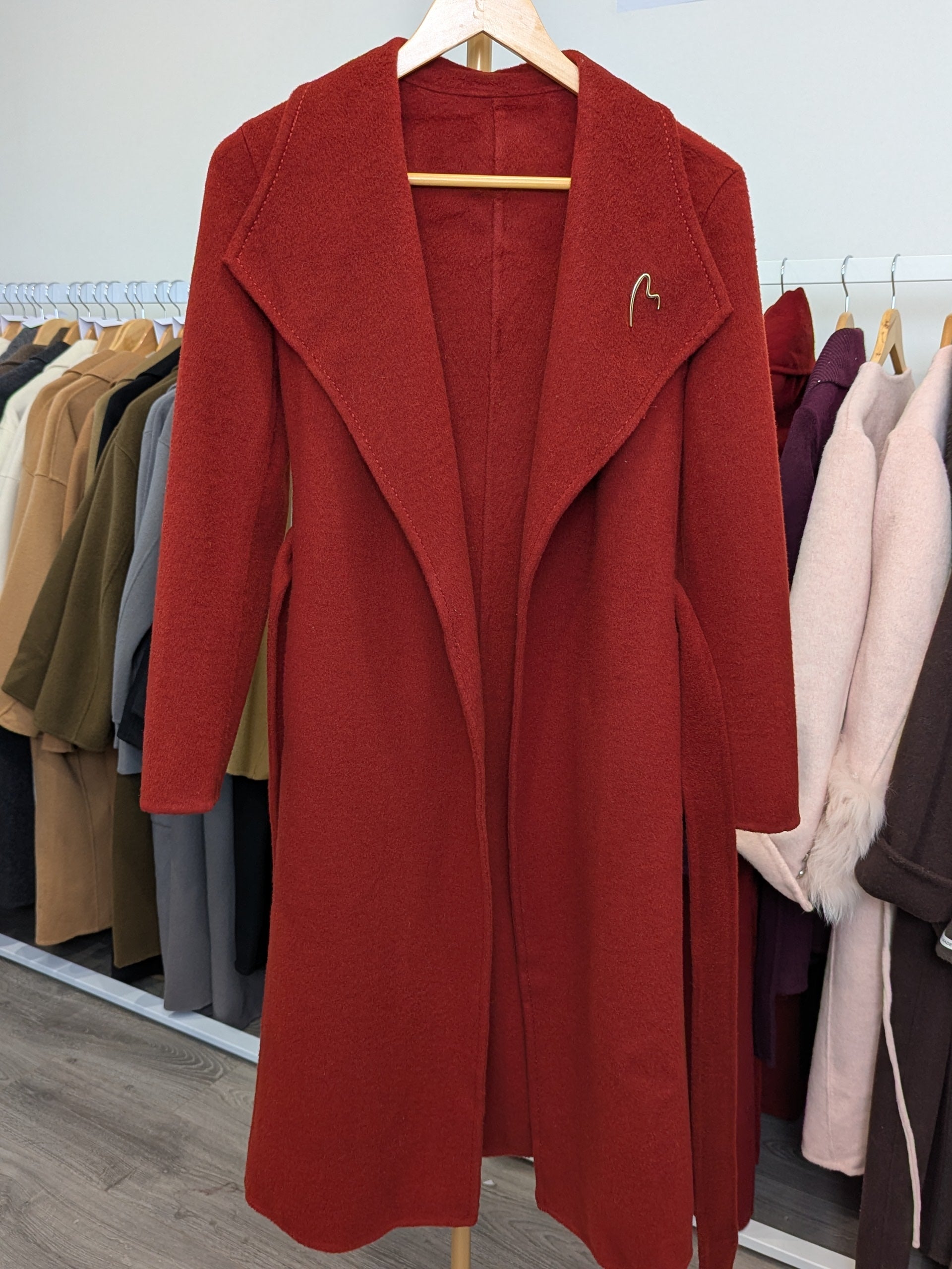 185 70% Wool Coat Red