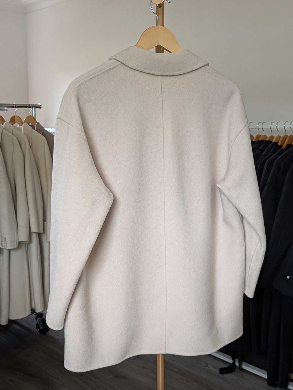 020 100% Wool Coat White