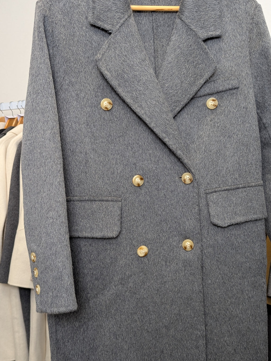 128 100% Wool Coat Grey