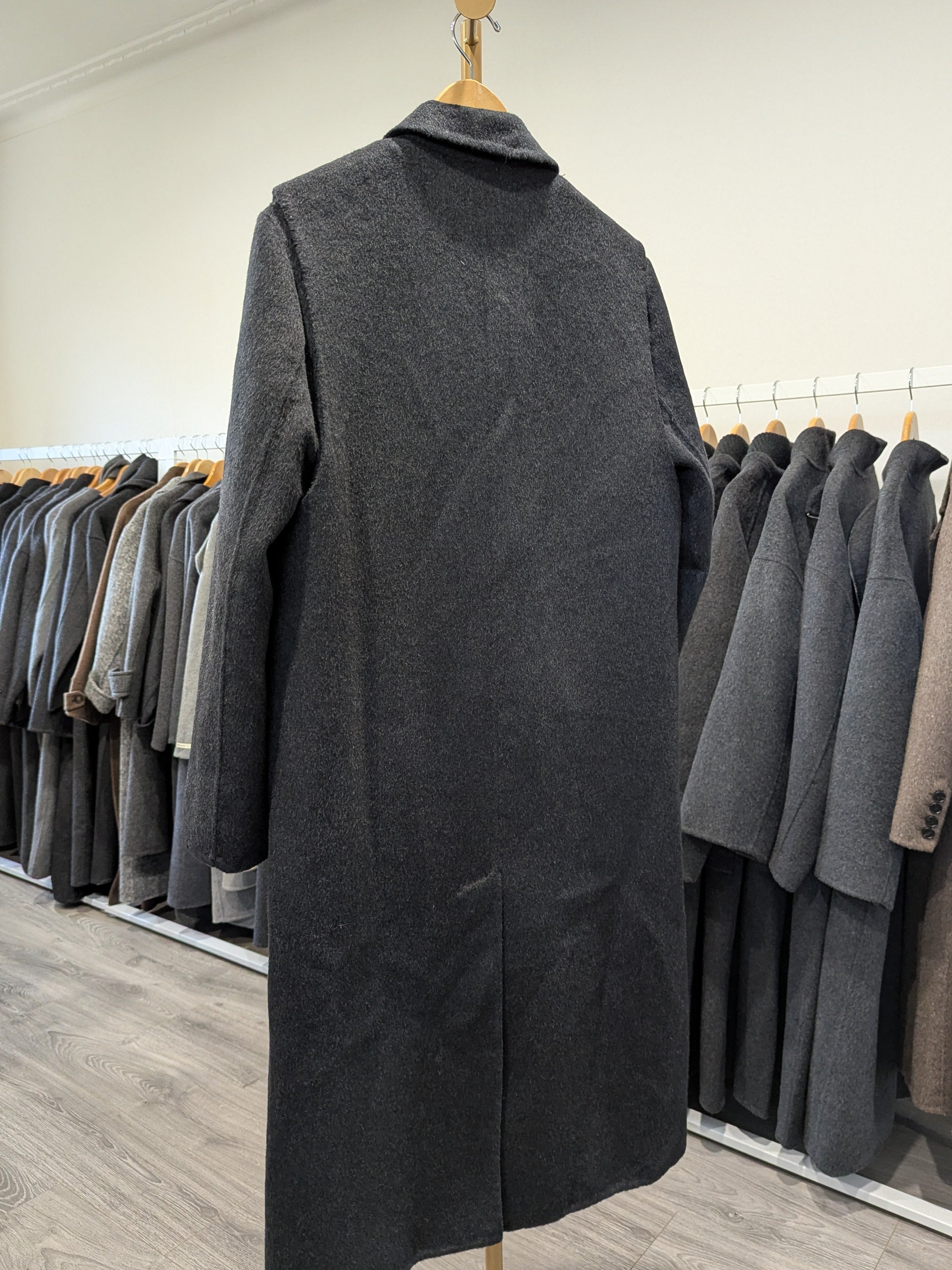 149 100% Wool Coat Charcoal M 8-12