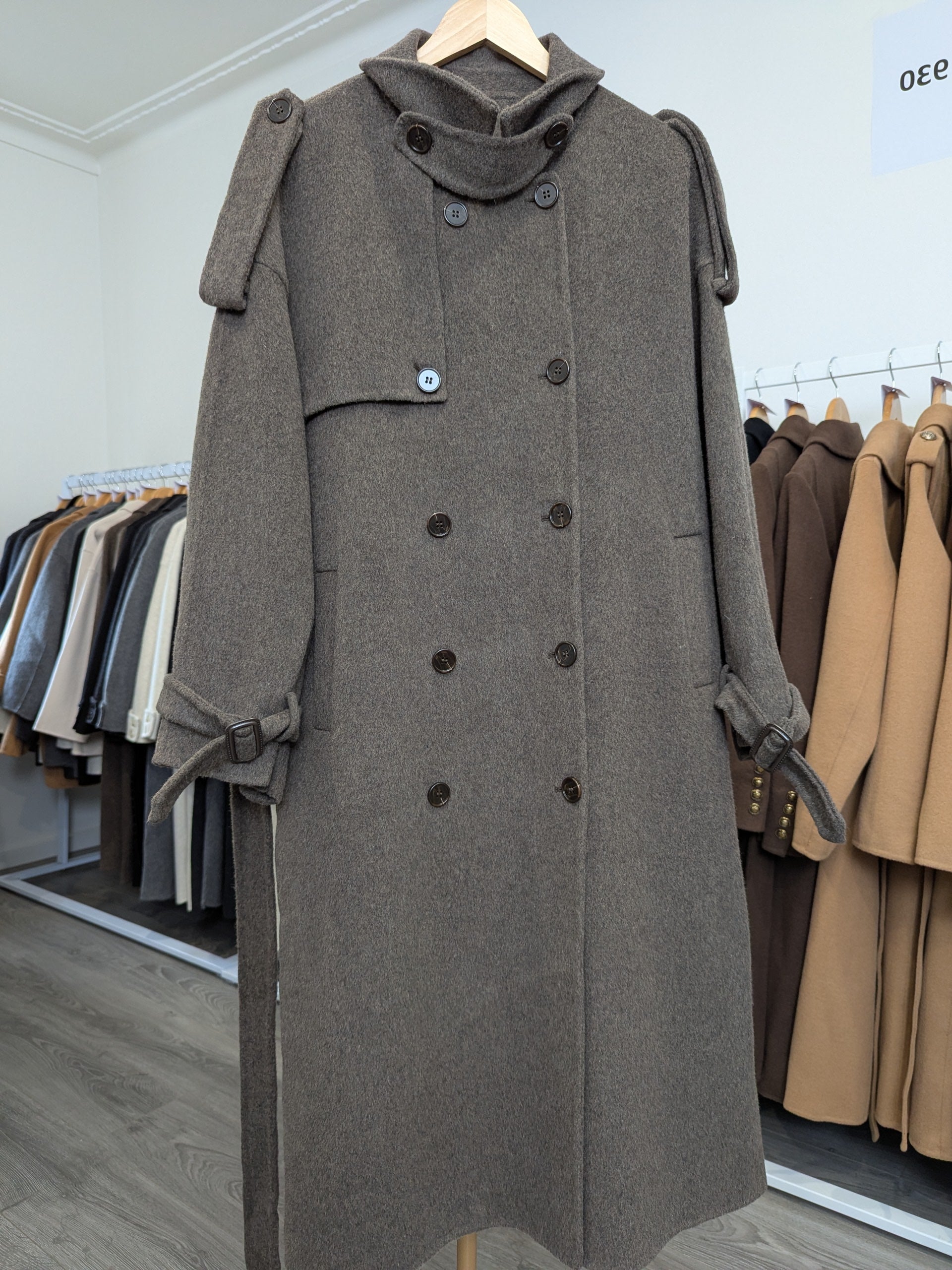 146 70% Wool Coat M 12-16