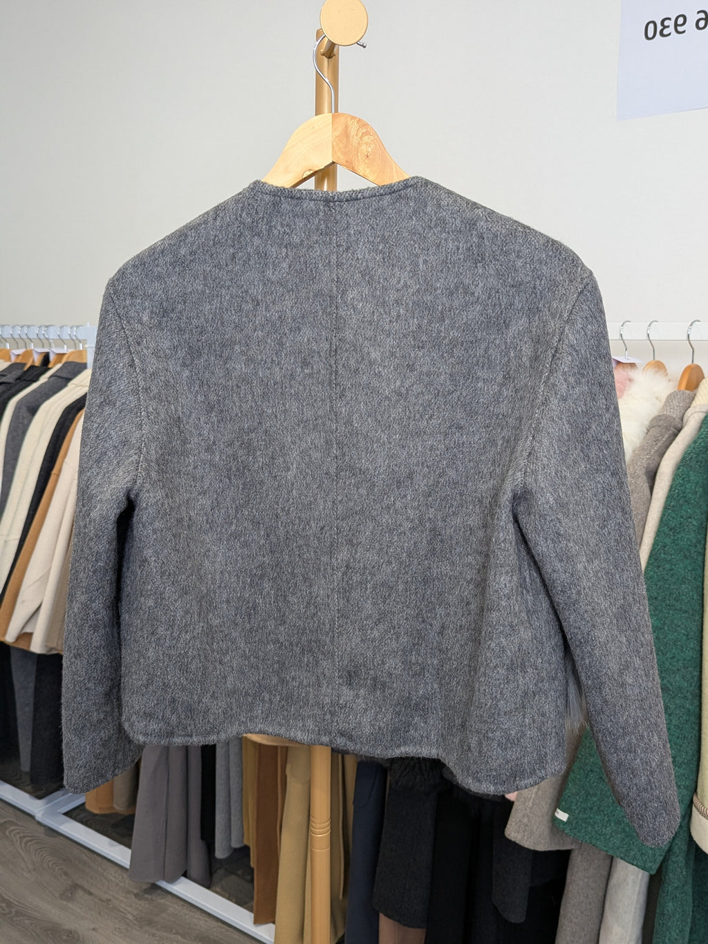 225 100% Wool Coat Grey S 10-12 Fur trim