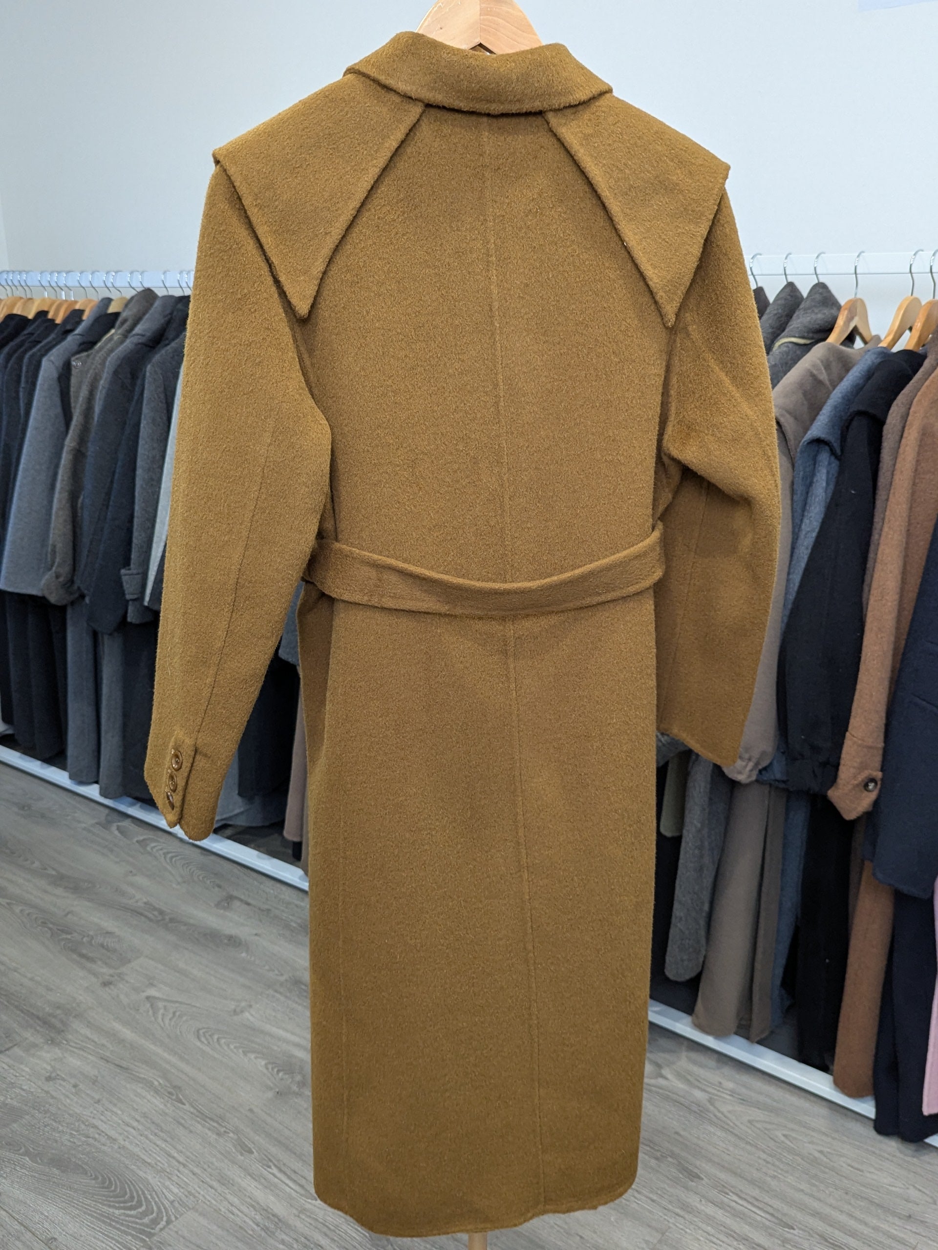 183 100% Wool Coat S 6-8