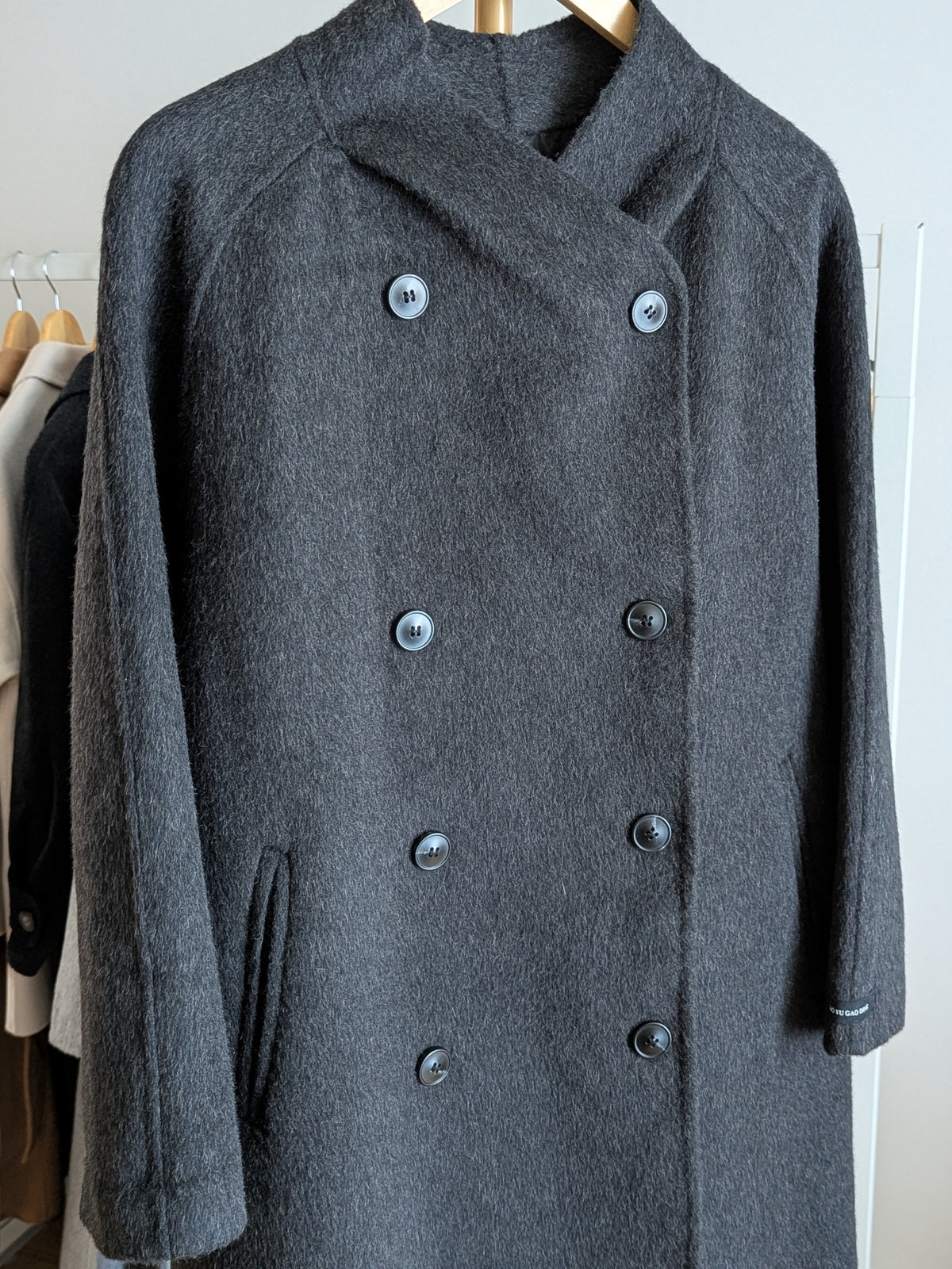 125 70% Wool Coat Size M 14-18
