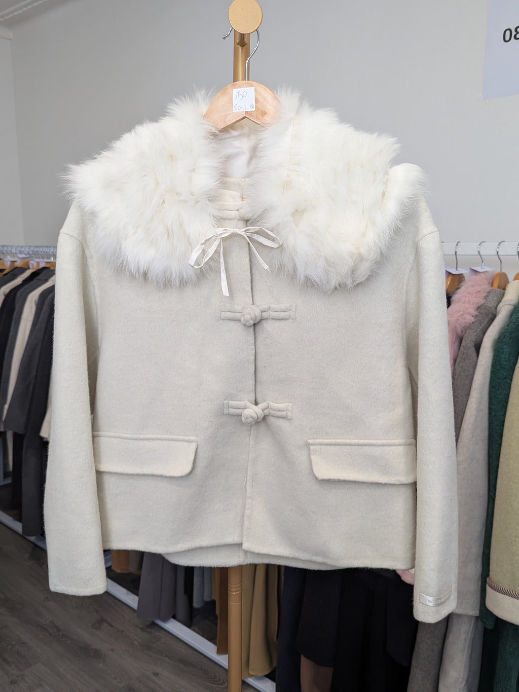 150 68% Wool Coat Cream S 10-12 Fur trim