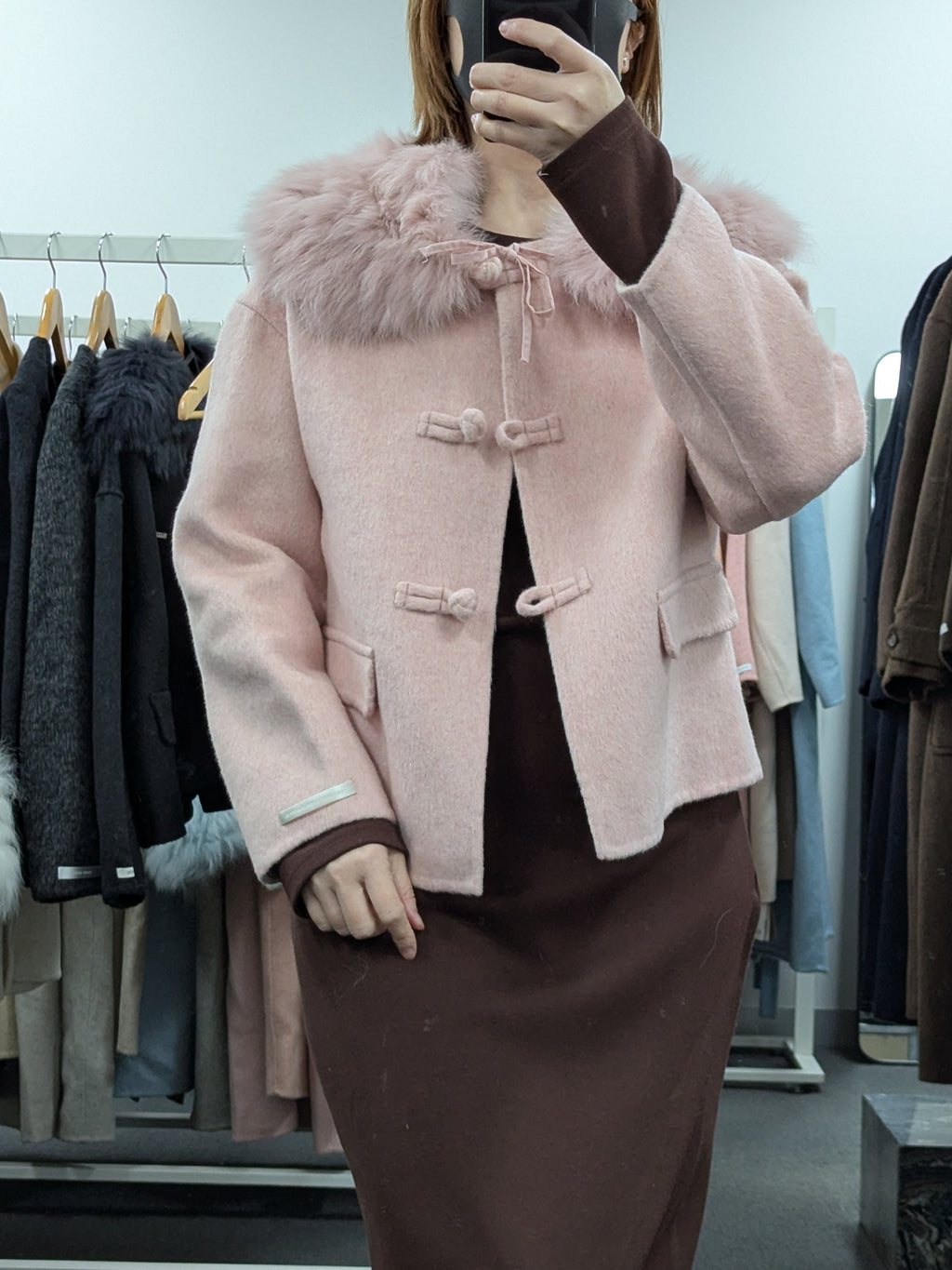 Women's Fur Collar Wool Coats Try-On Available 225 S8-10 68.5% Wool
