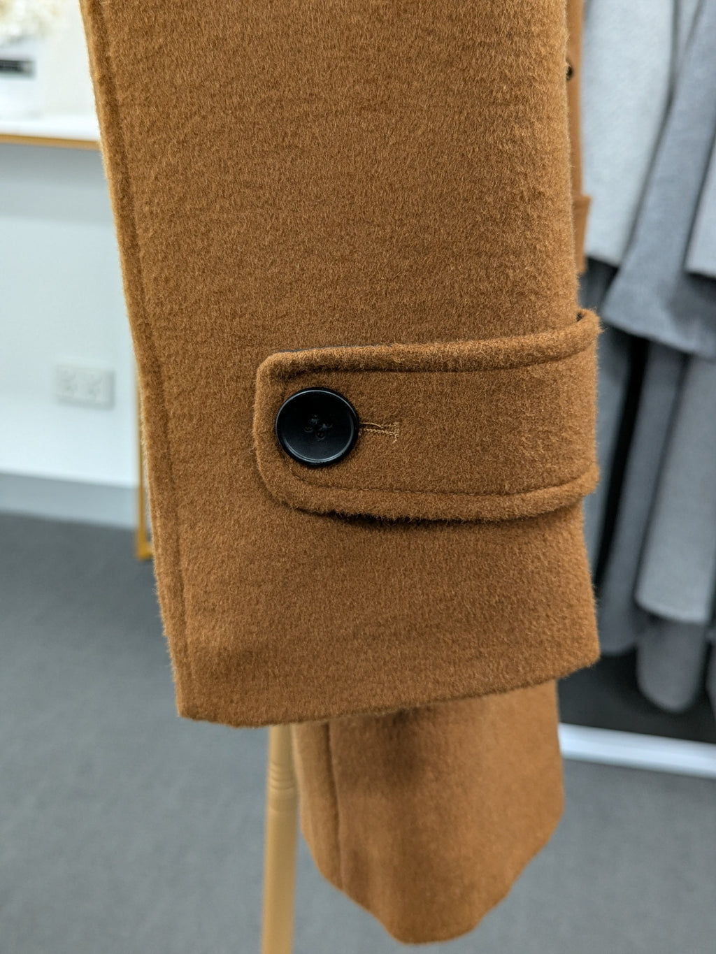 019 Men's 51% Wool Coats Black Grey Tan