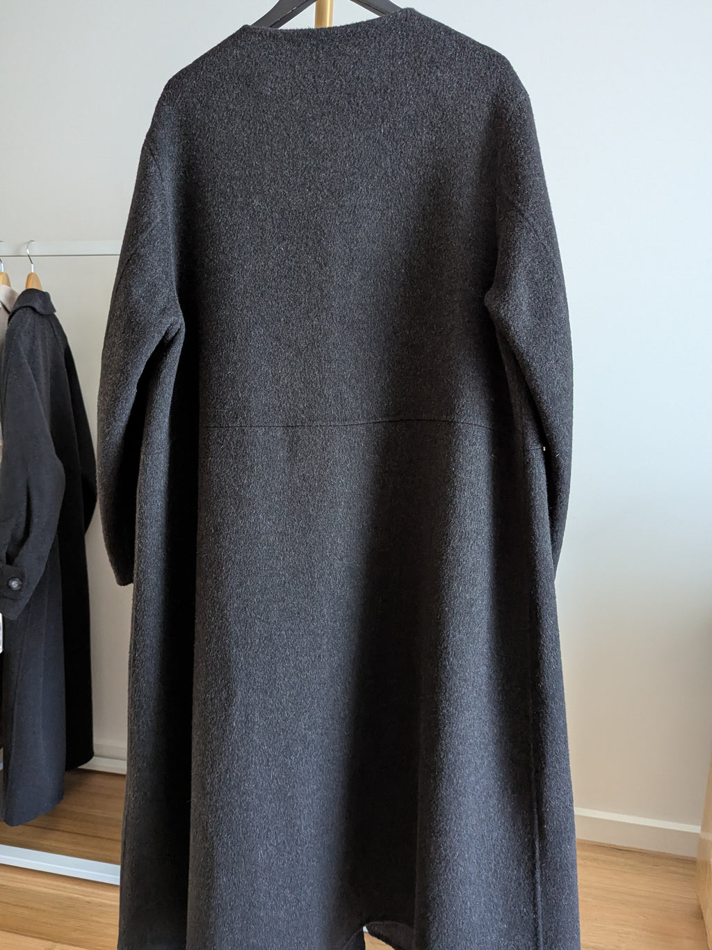 283 100% Wool Coat Charcoal S 10-14