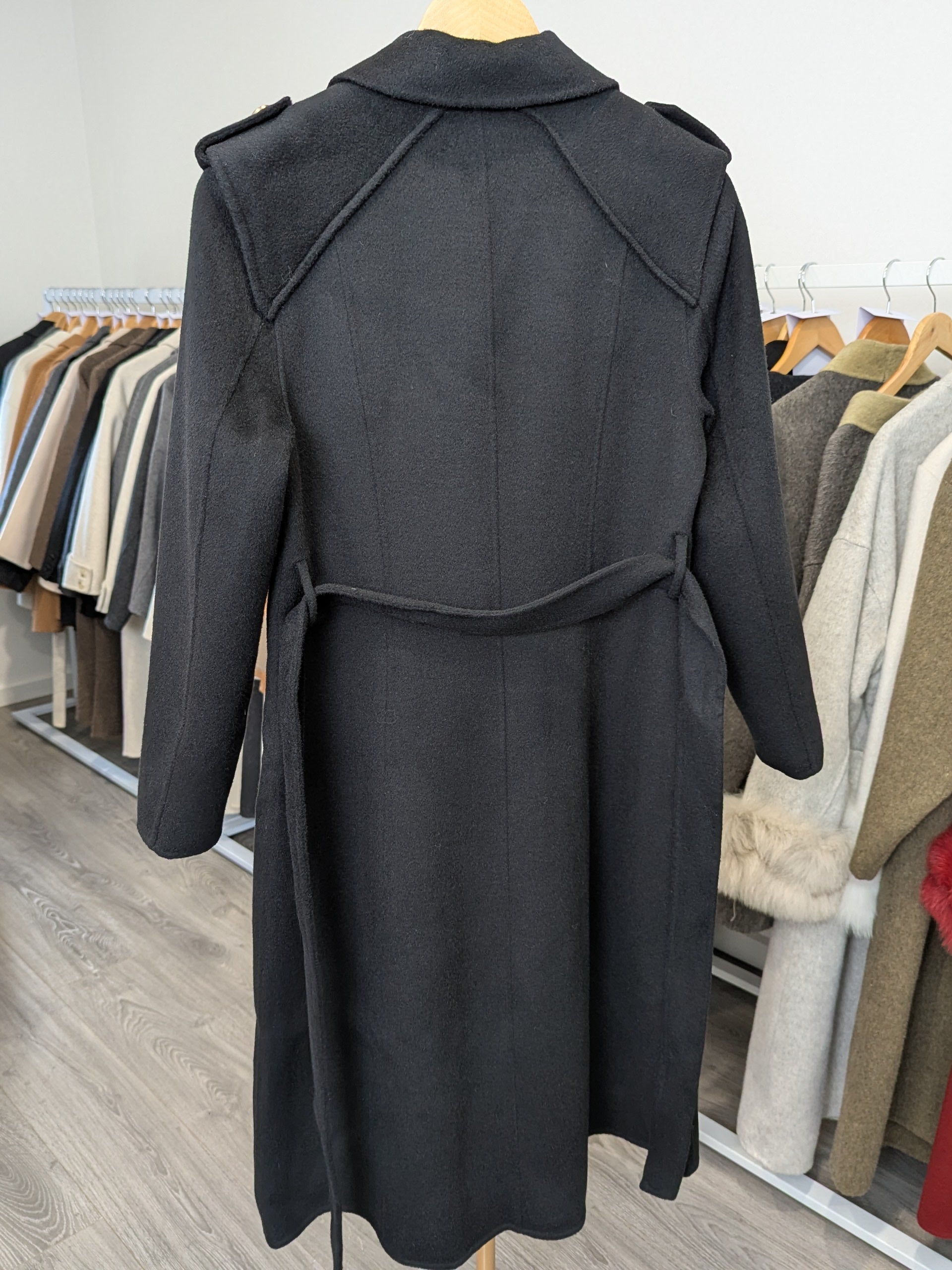 014 100% Wool Coat Black