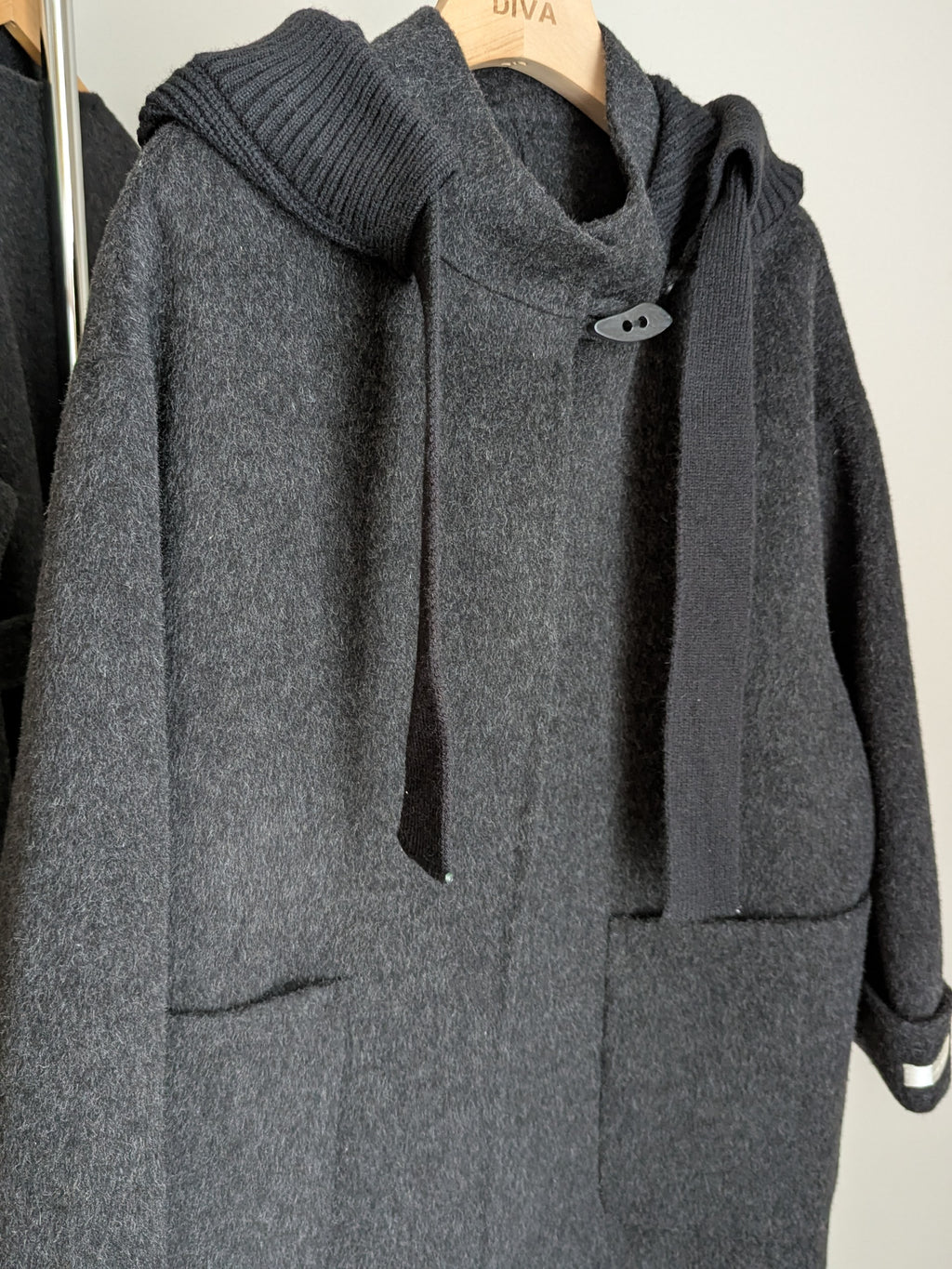 Pure Wool Coat Hand Made 191 Size M8-12 Brand New Detachable Hood