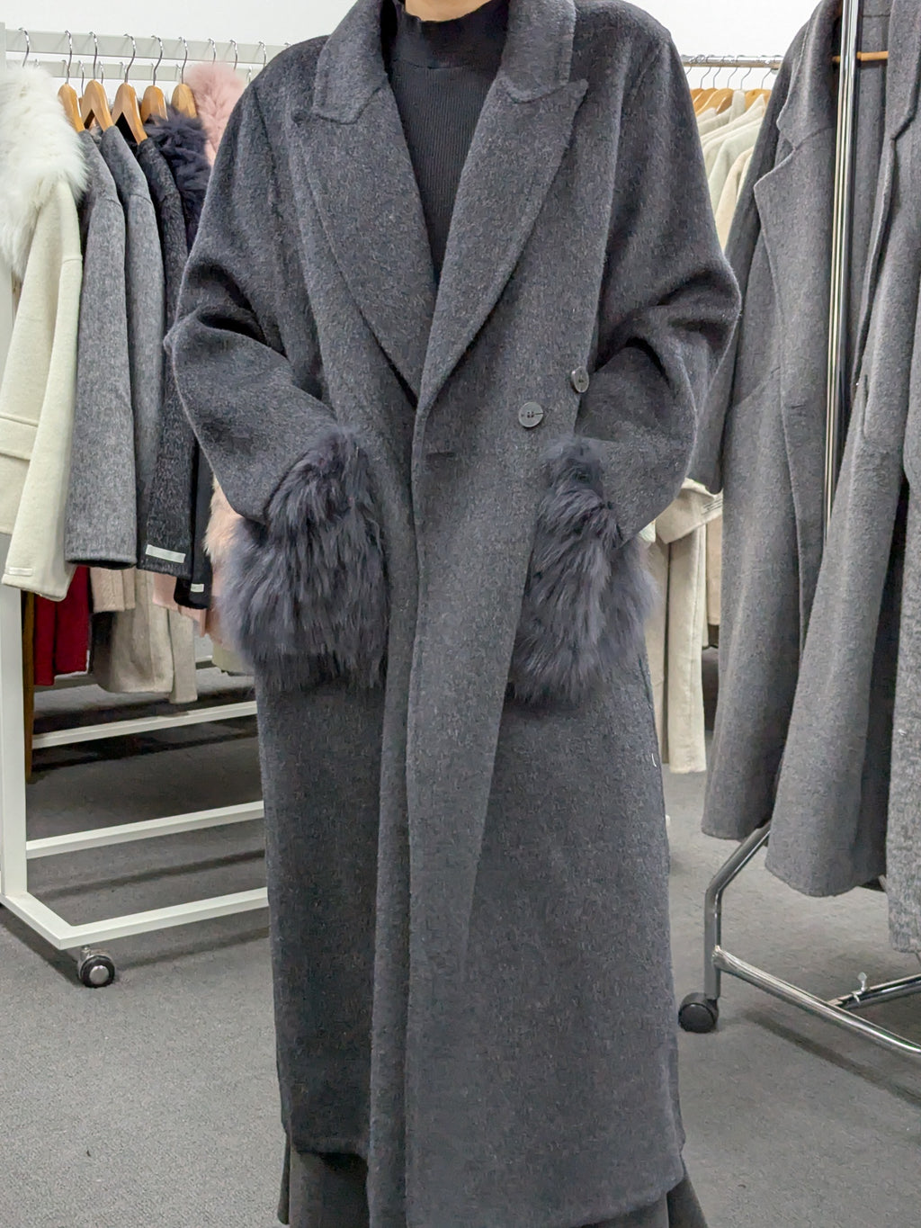 Fur trims 100% Wool Coat Women Warehouse Try-On Welcome 247
