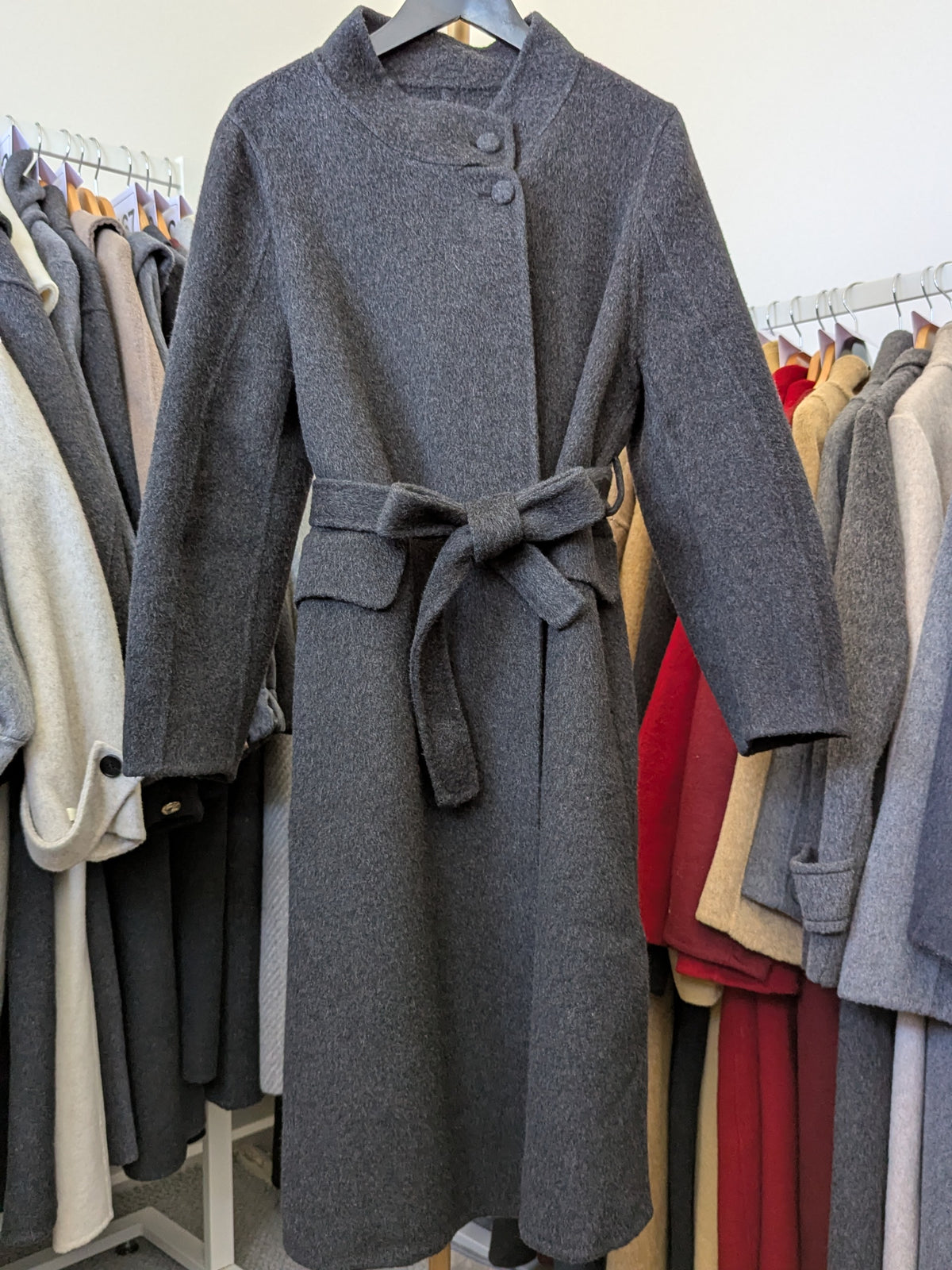 239 75% Wool Coat M 10-12 Charcoal