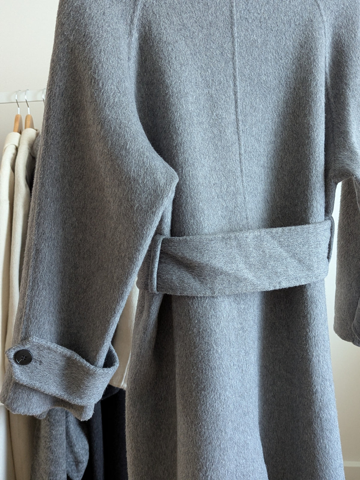 222 70% Wool Coat Grey L 12-16