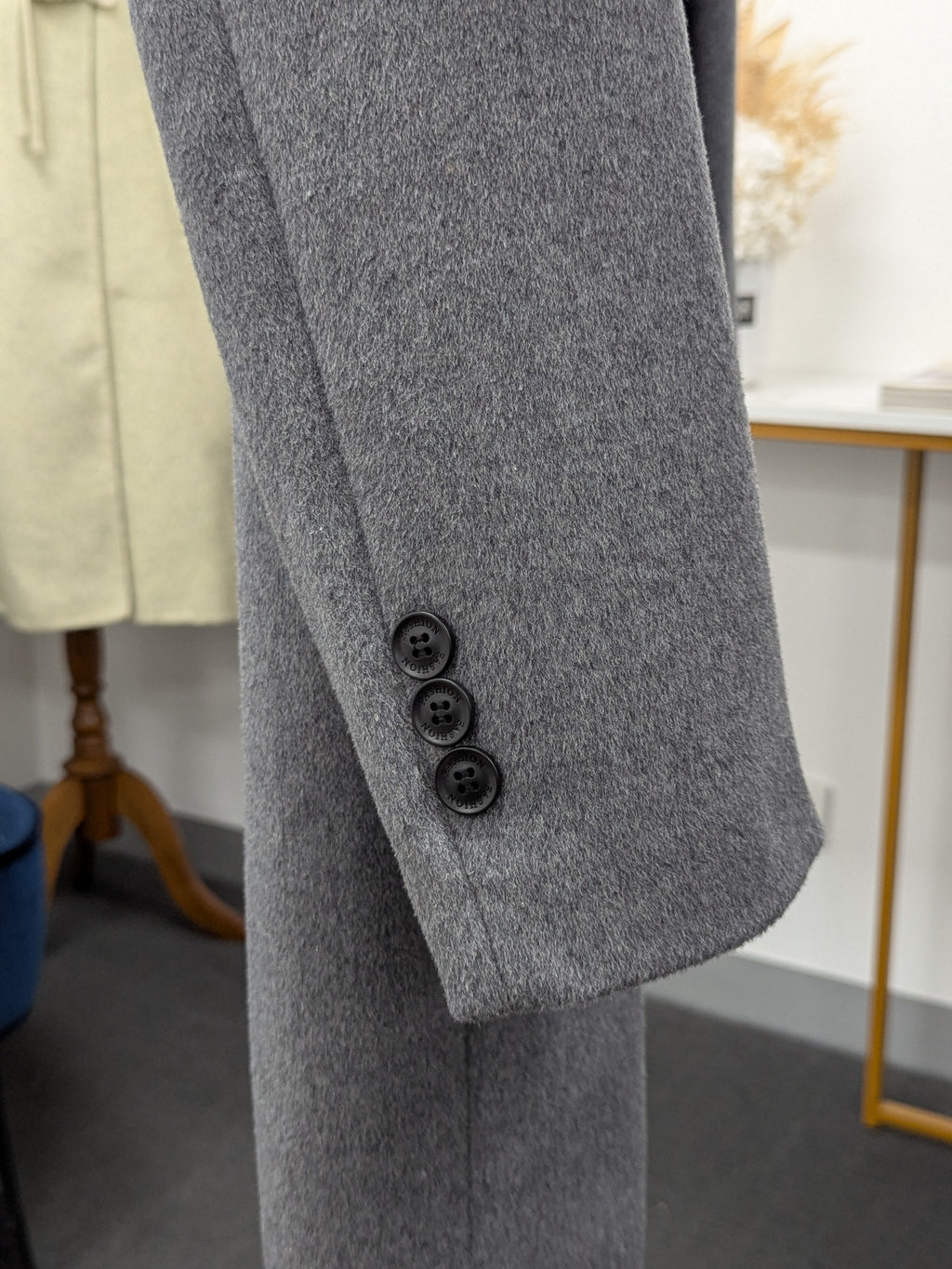 018 Men's 51% Wool Coats Black Grey Tan