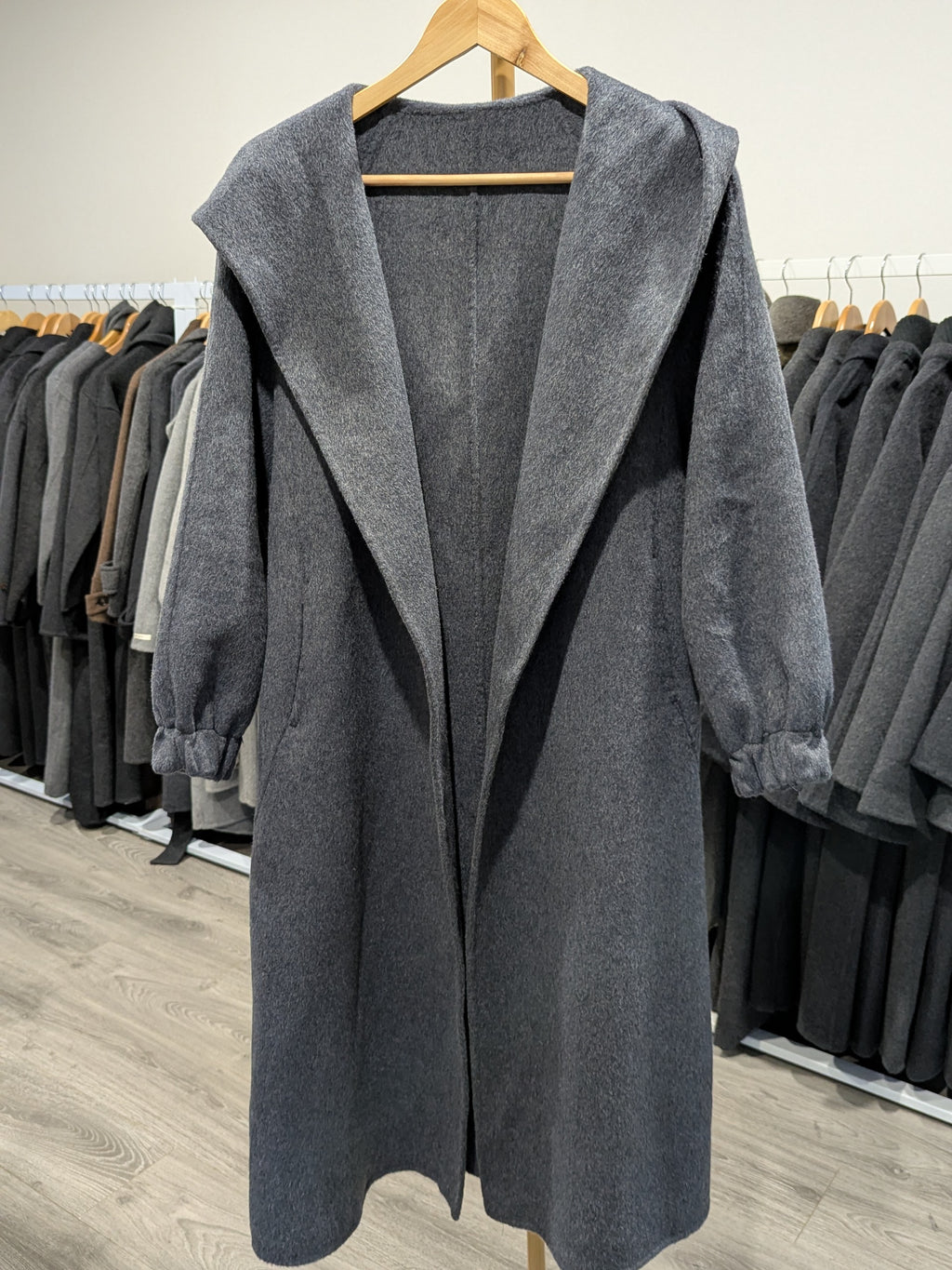 166 100% Wool Coat Grey Black Brown S 6-8