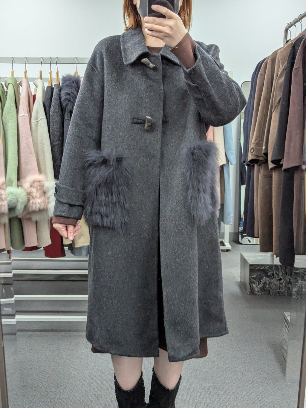 Women's Fur Collar Wool Coats Try-On Available 239 Size S8-10 80% Wool 10% Camel hair