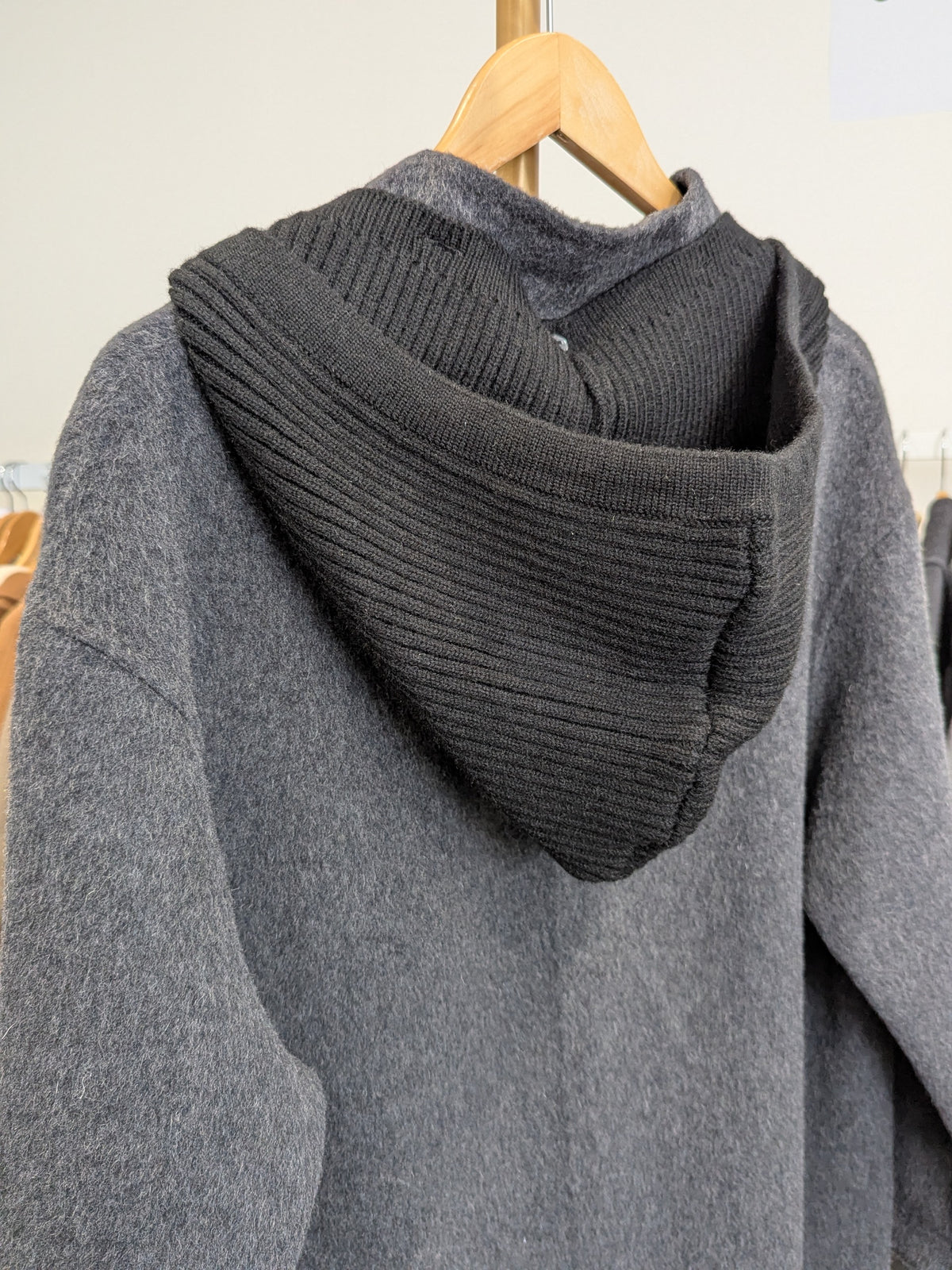235 68% Wool Coat Dark Grey S 8-12