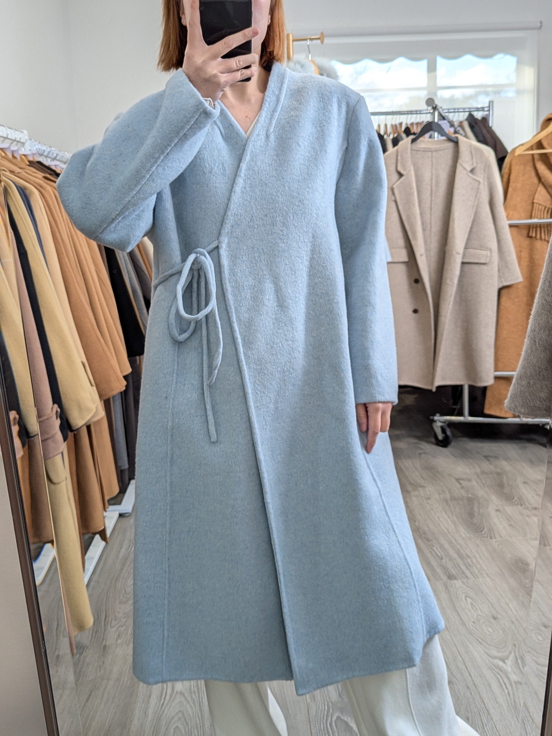 176 100% Wool Coat Blue Fur trim  M 14-16