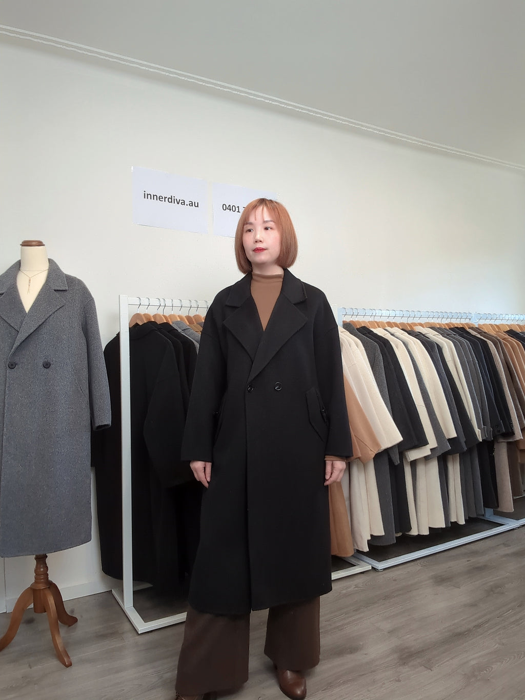 032 100% Wool Coat Black