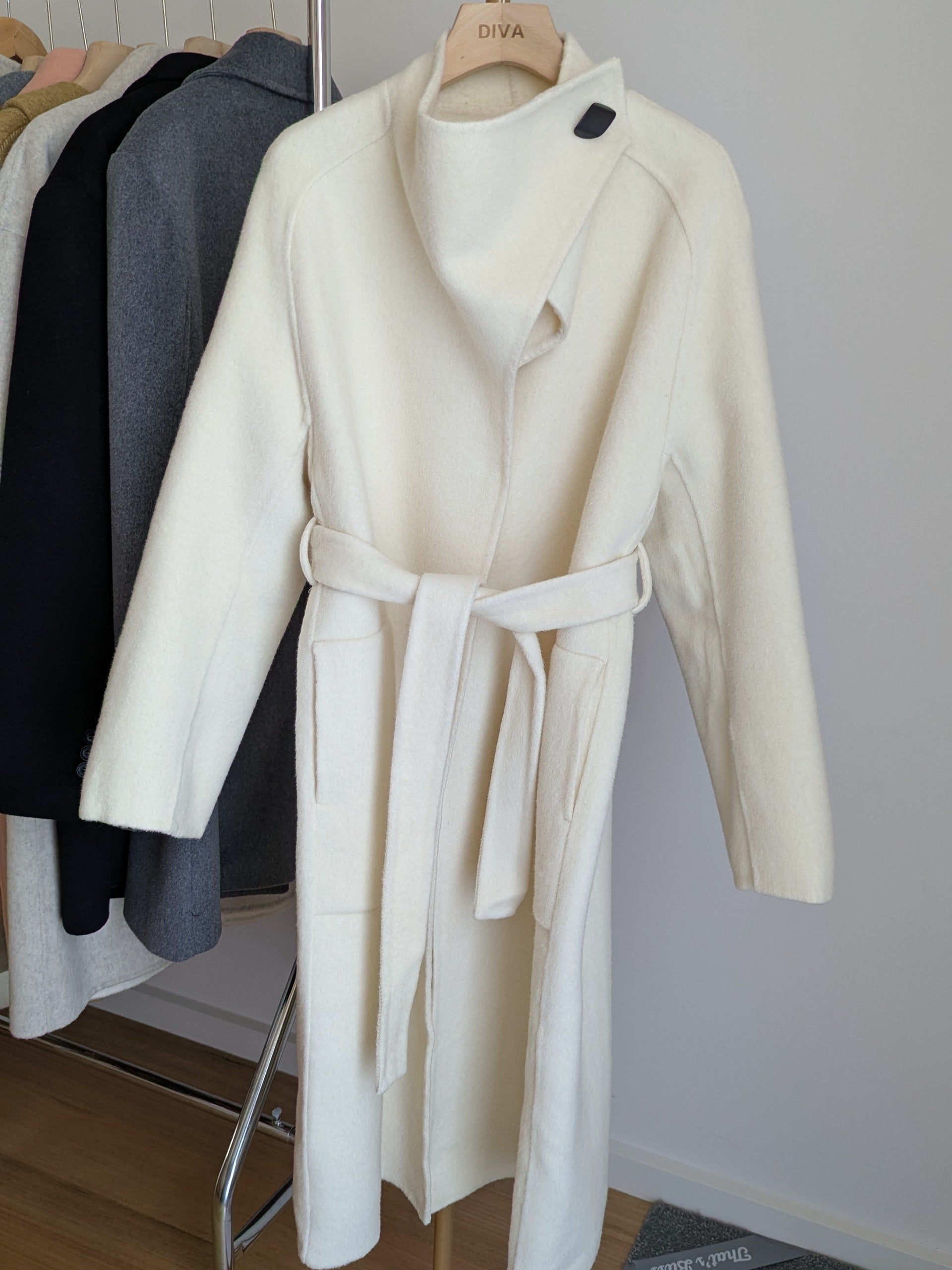 Brand New Pure Wool Coat FREE SHIPPING High Quality Wool 113 Size M 10-12